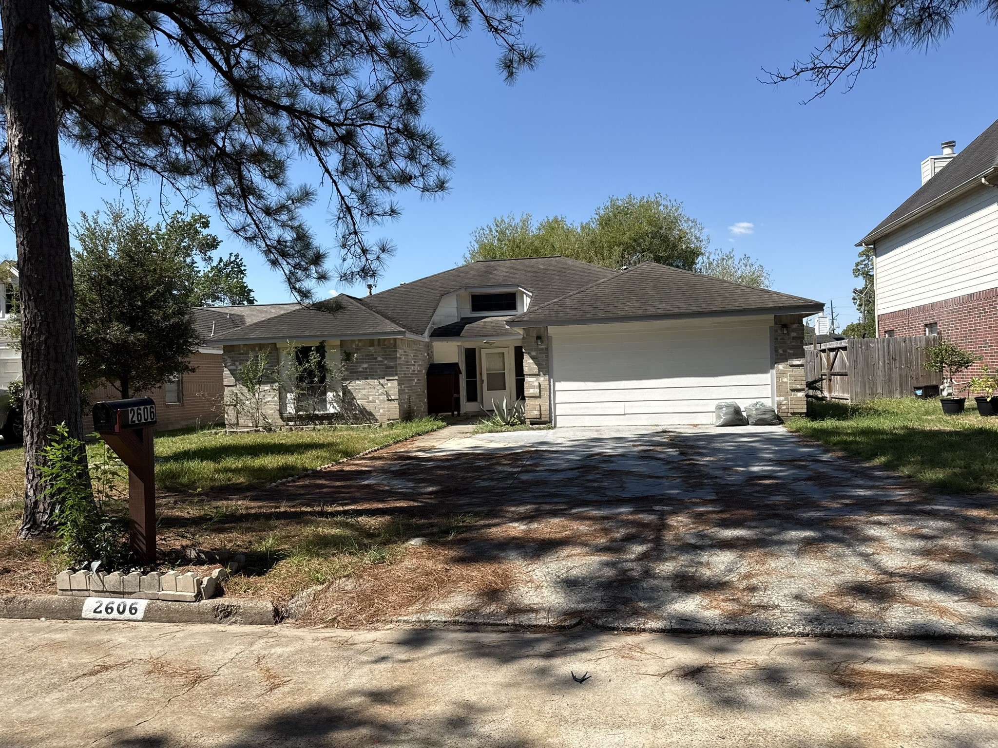 2606 Eagle Nest Lane Property Photo 6