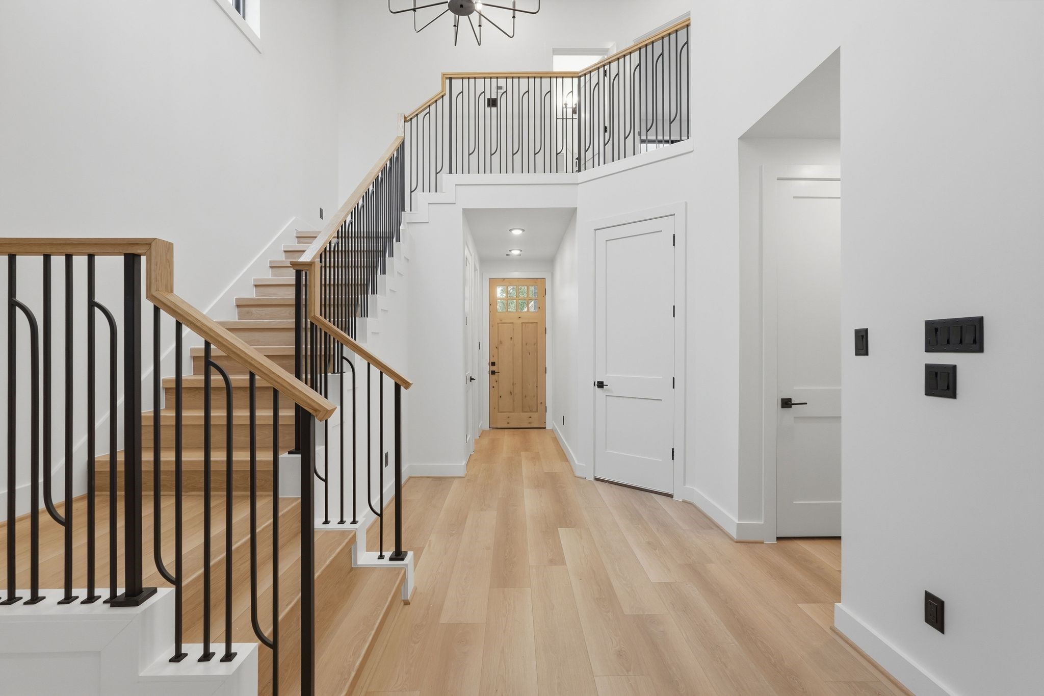11317 Main Sail Loop Property Photo 4