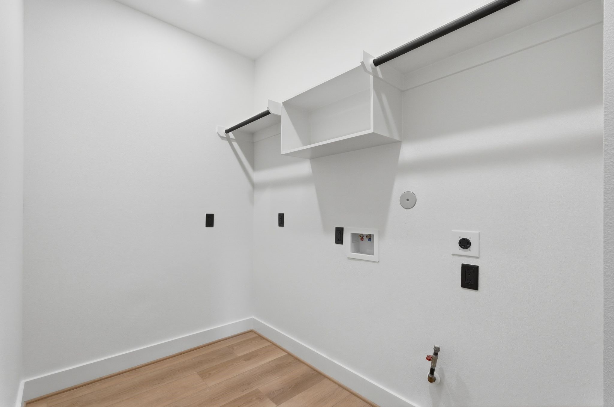 11317 Main Sail Loop Property Photo 37