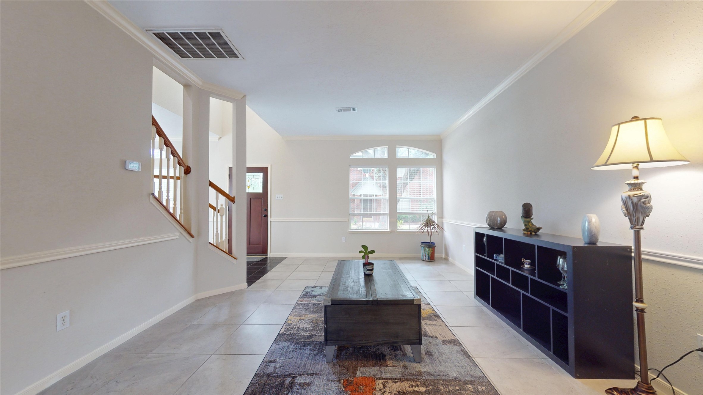 1205 El Camino Drive Property Photo 8