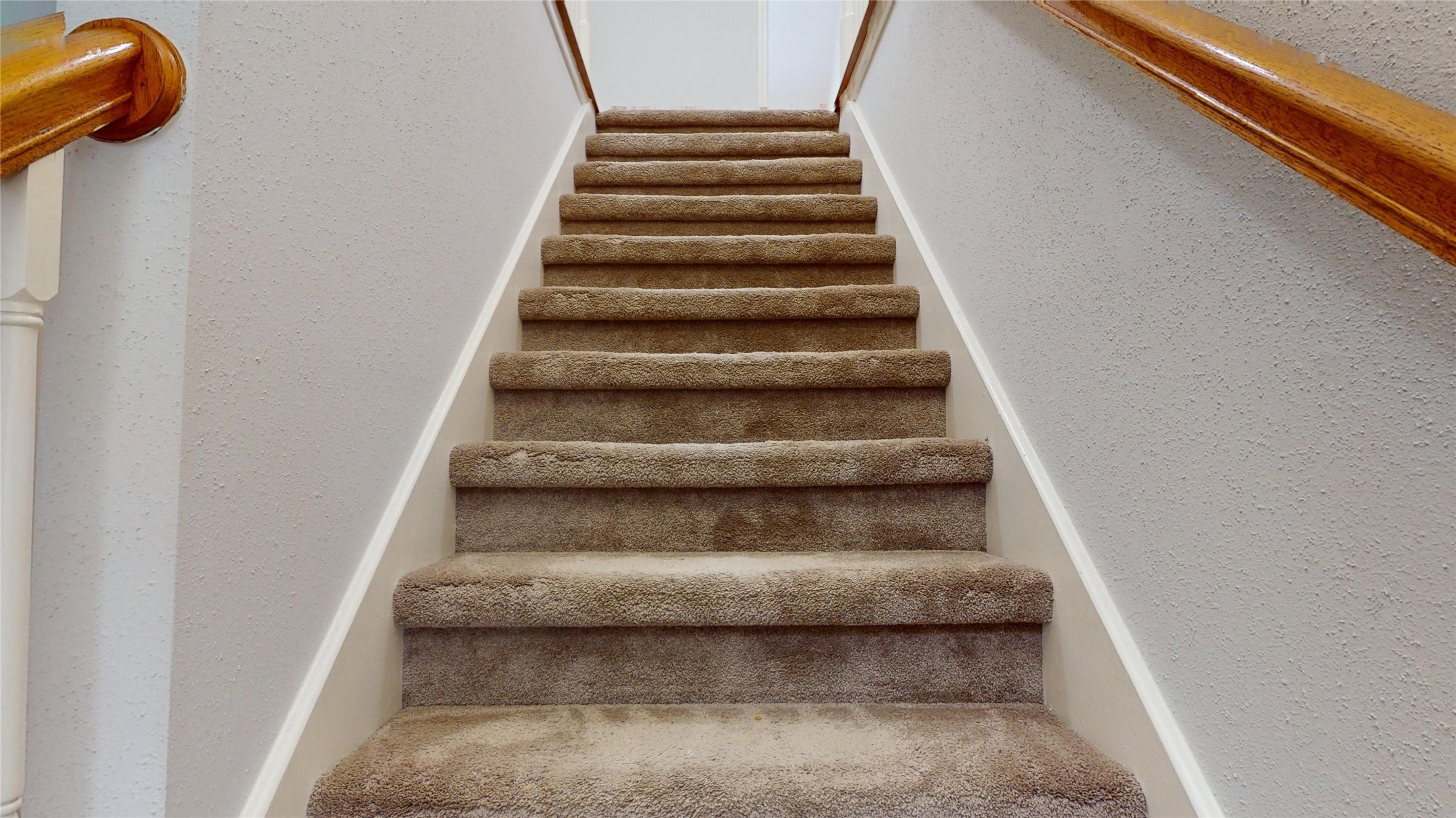 1205 El Camino Drive Property Photo 23