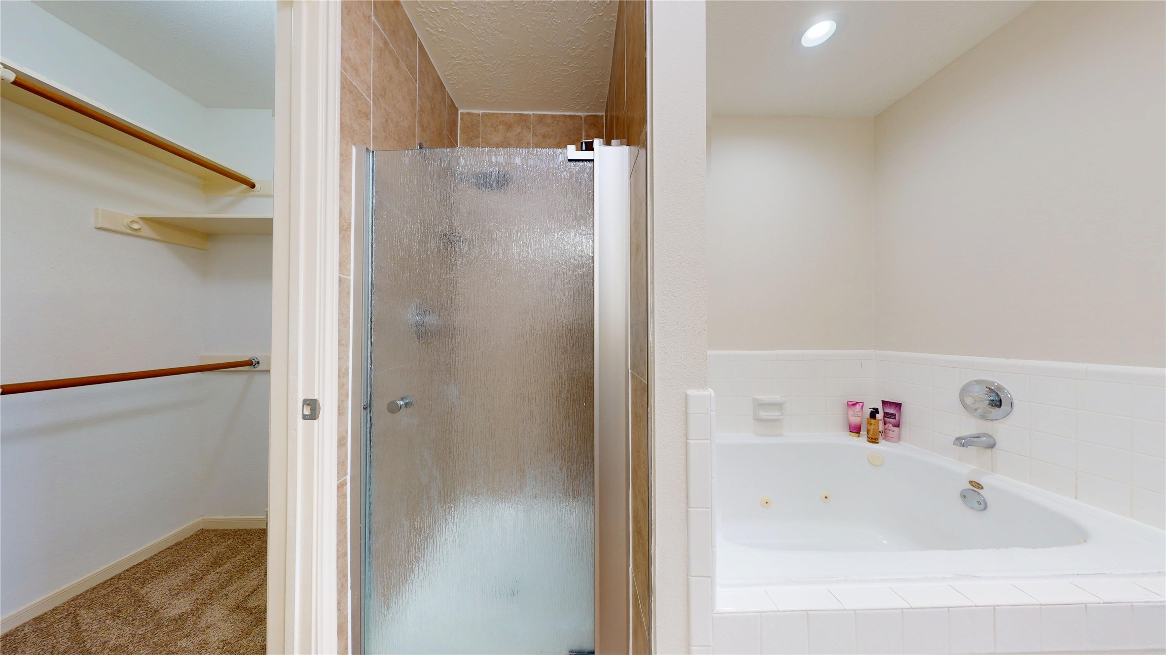 1205 El Camino Drive Property Photo 33