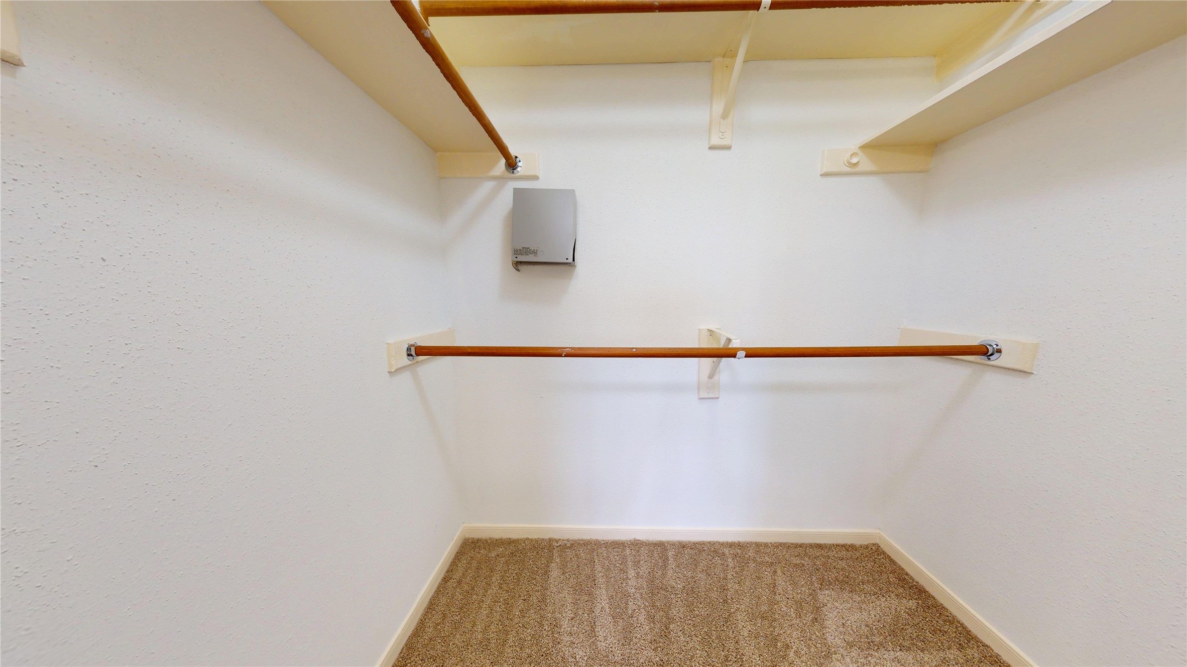 1205 El Camino Drive Property Photo 34