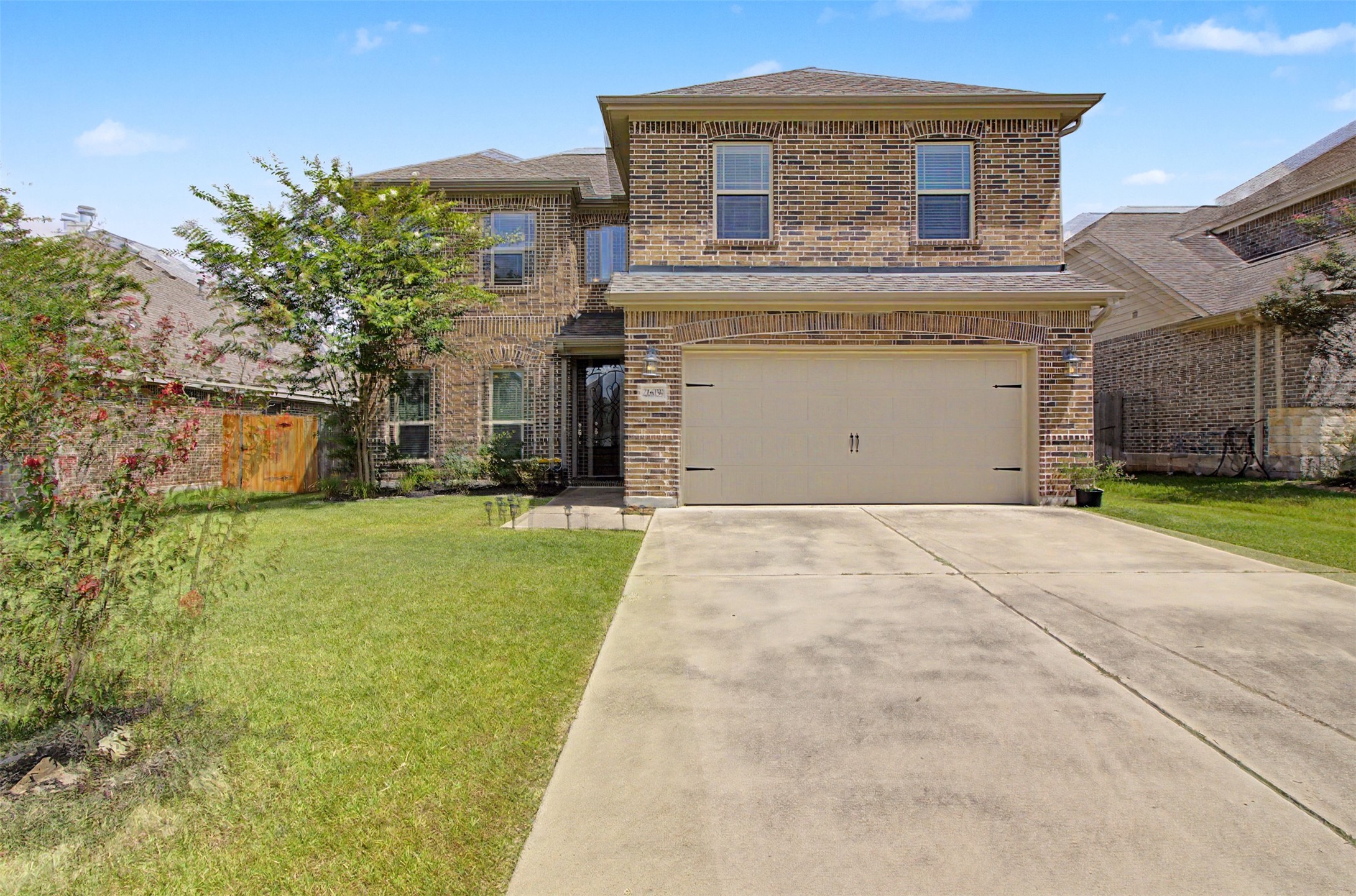 2609 Kimbolton Drive Property Photo 1