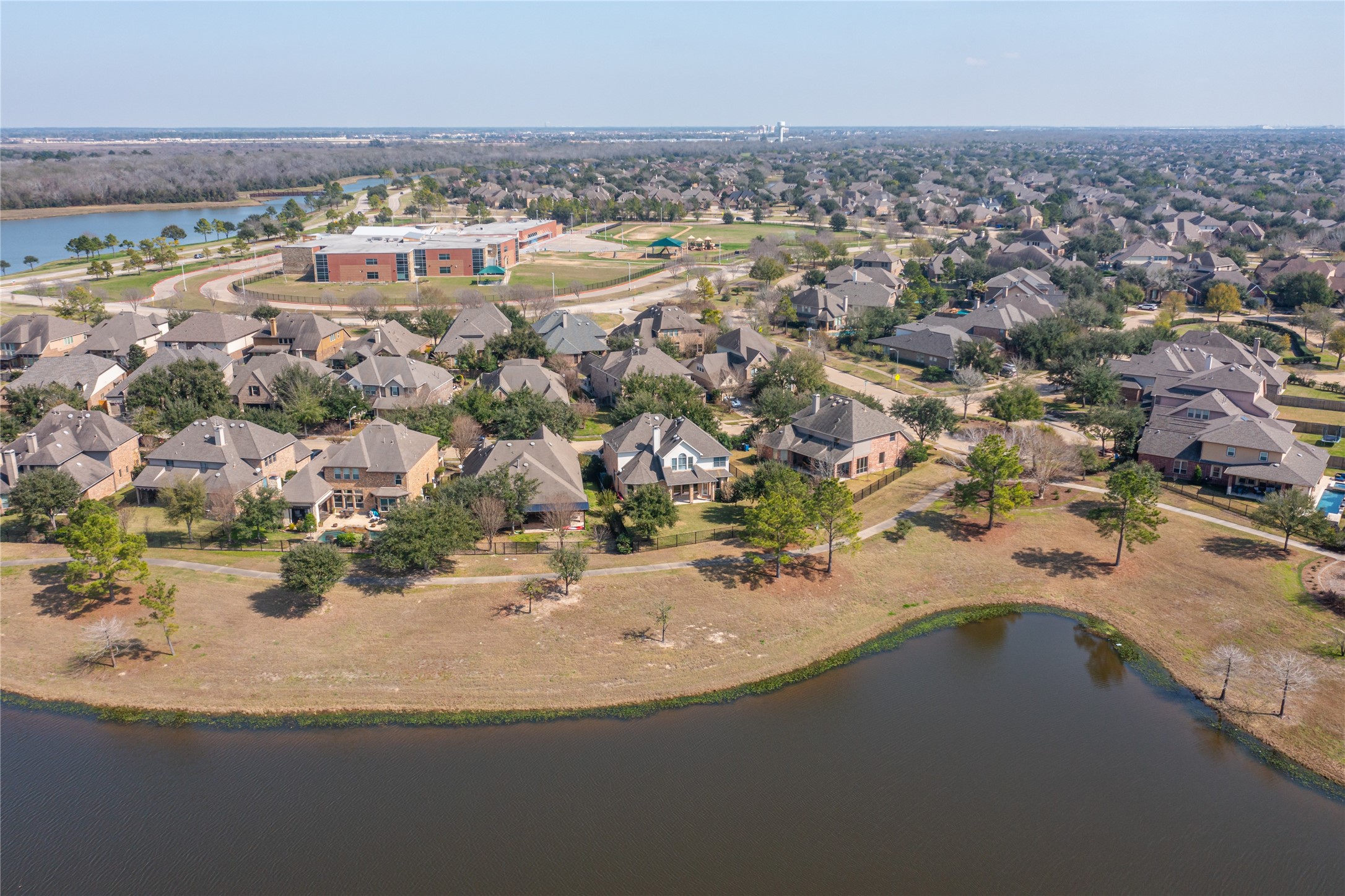 12507 Cove Landing Drive Property Photo 42