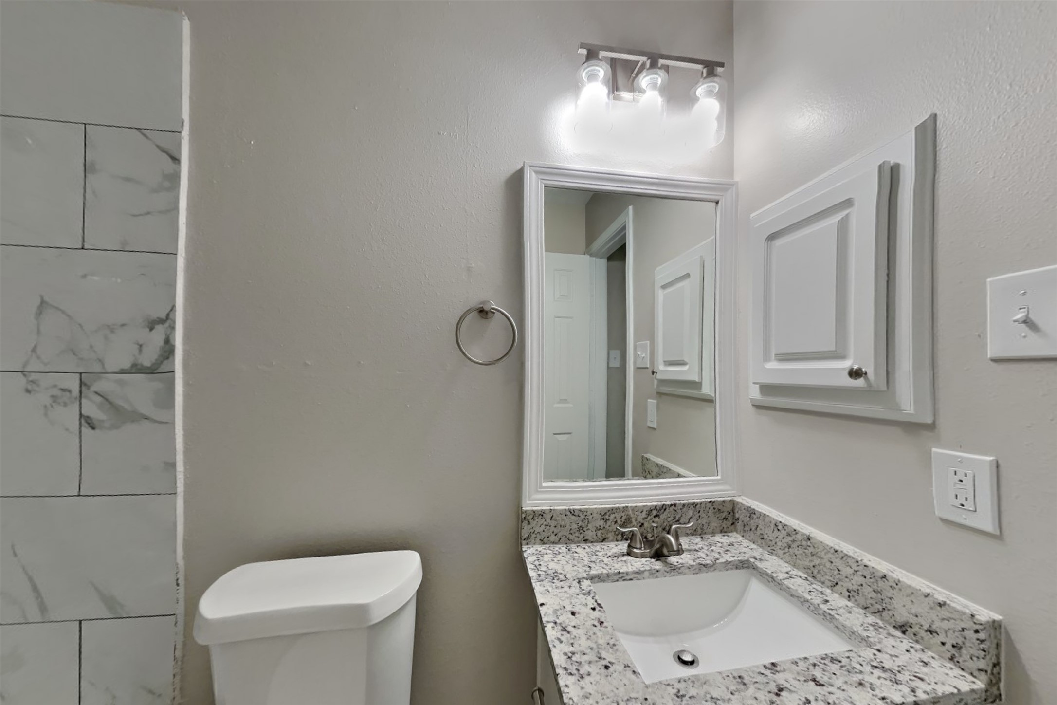 26877 Towerguard Drive Property Photo 15