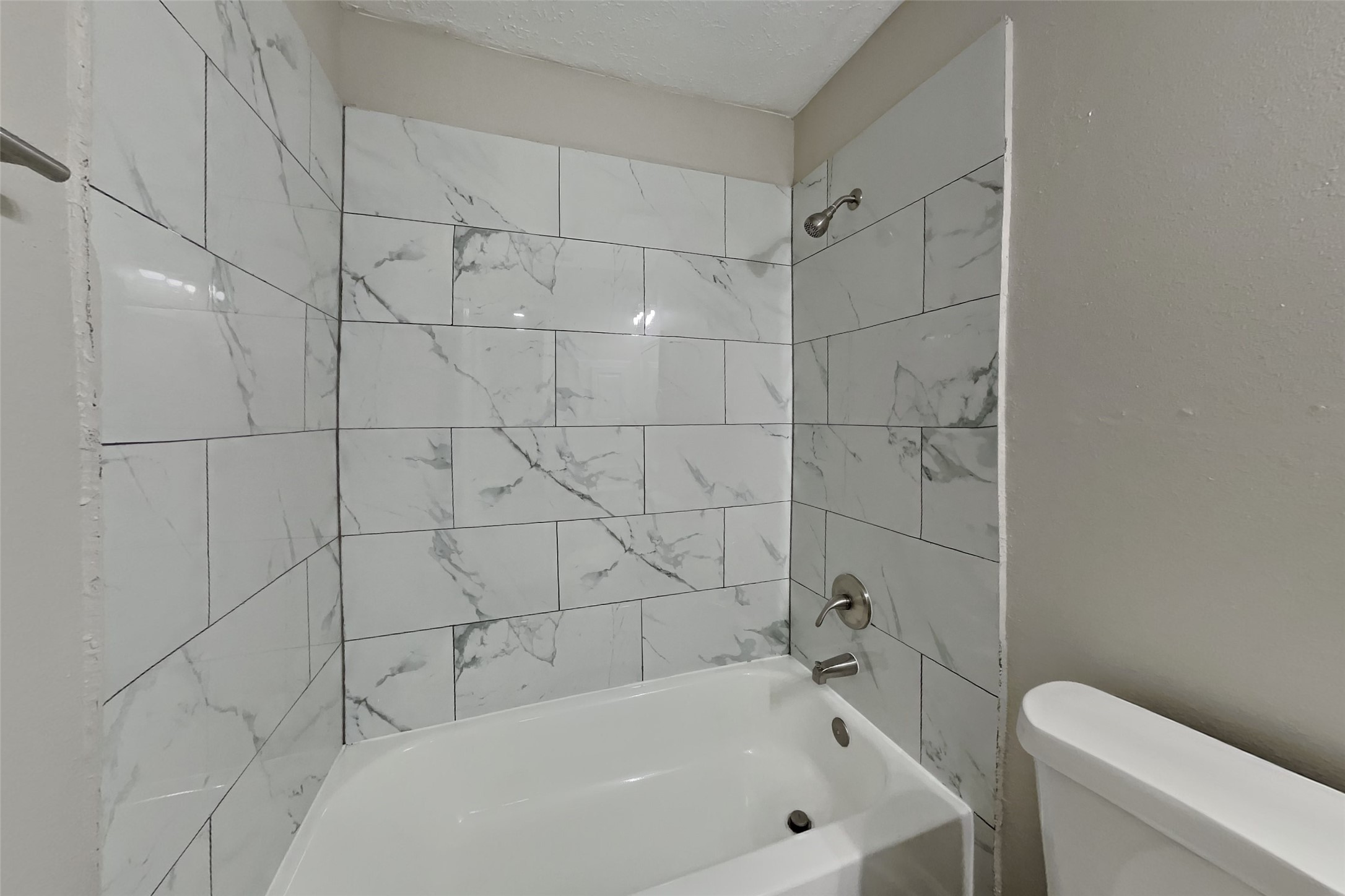 26877 Towerguard Drive Property Photo 16
