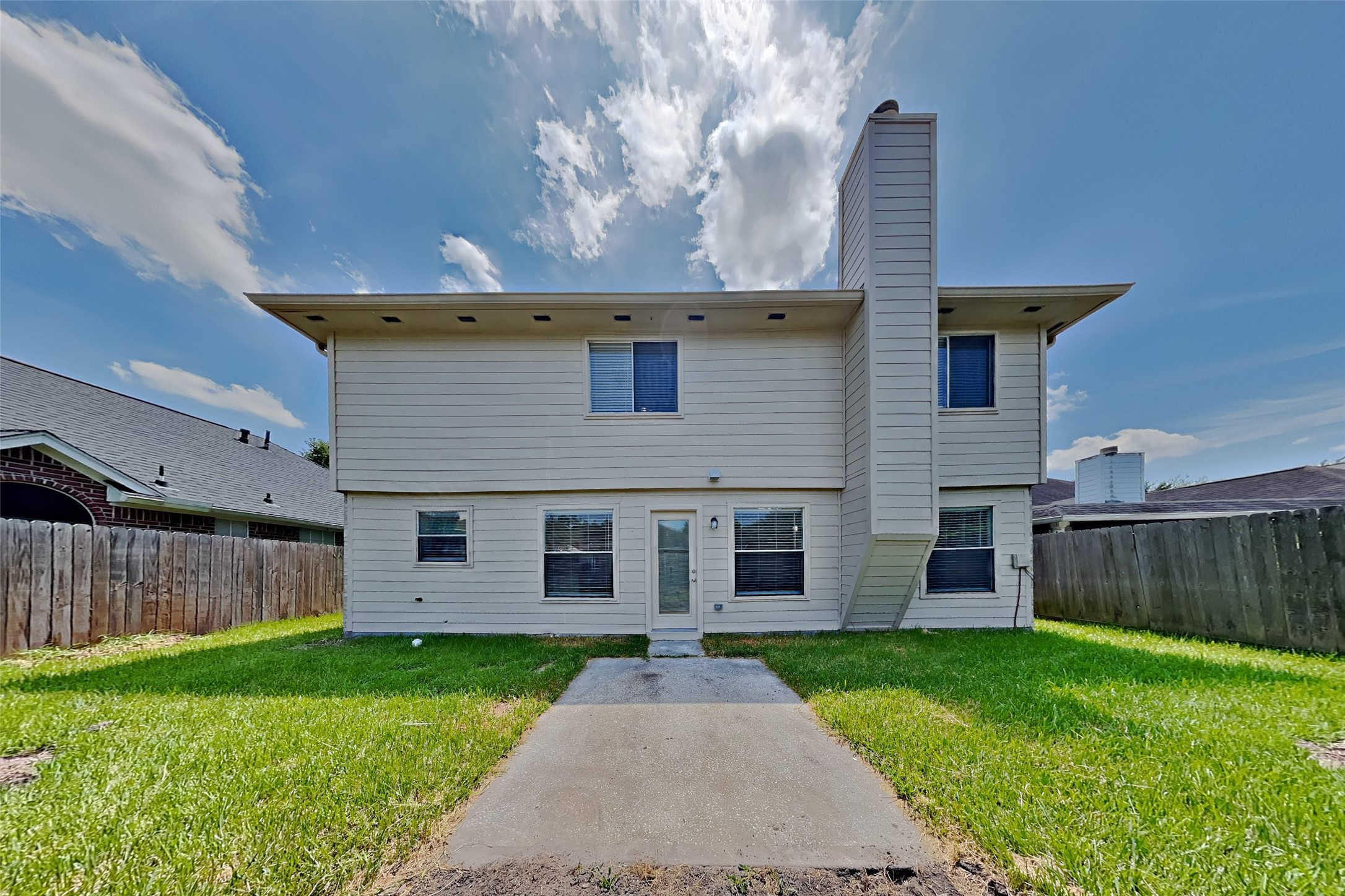 26877 Towerguard Drive Property Photo 17
