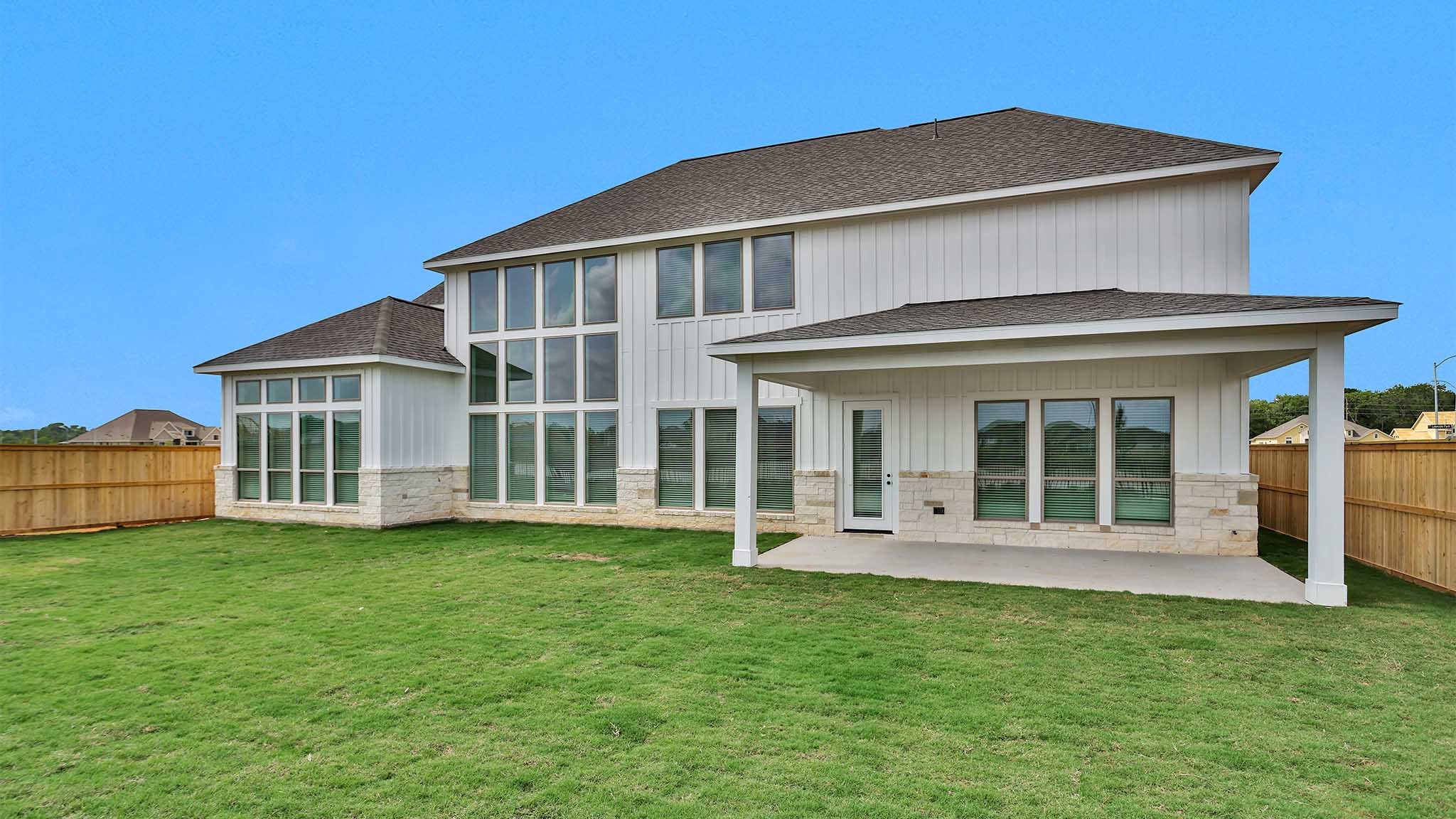 32323 Lakeside Park Drive Property Photo 10