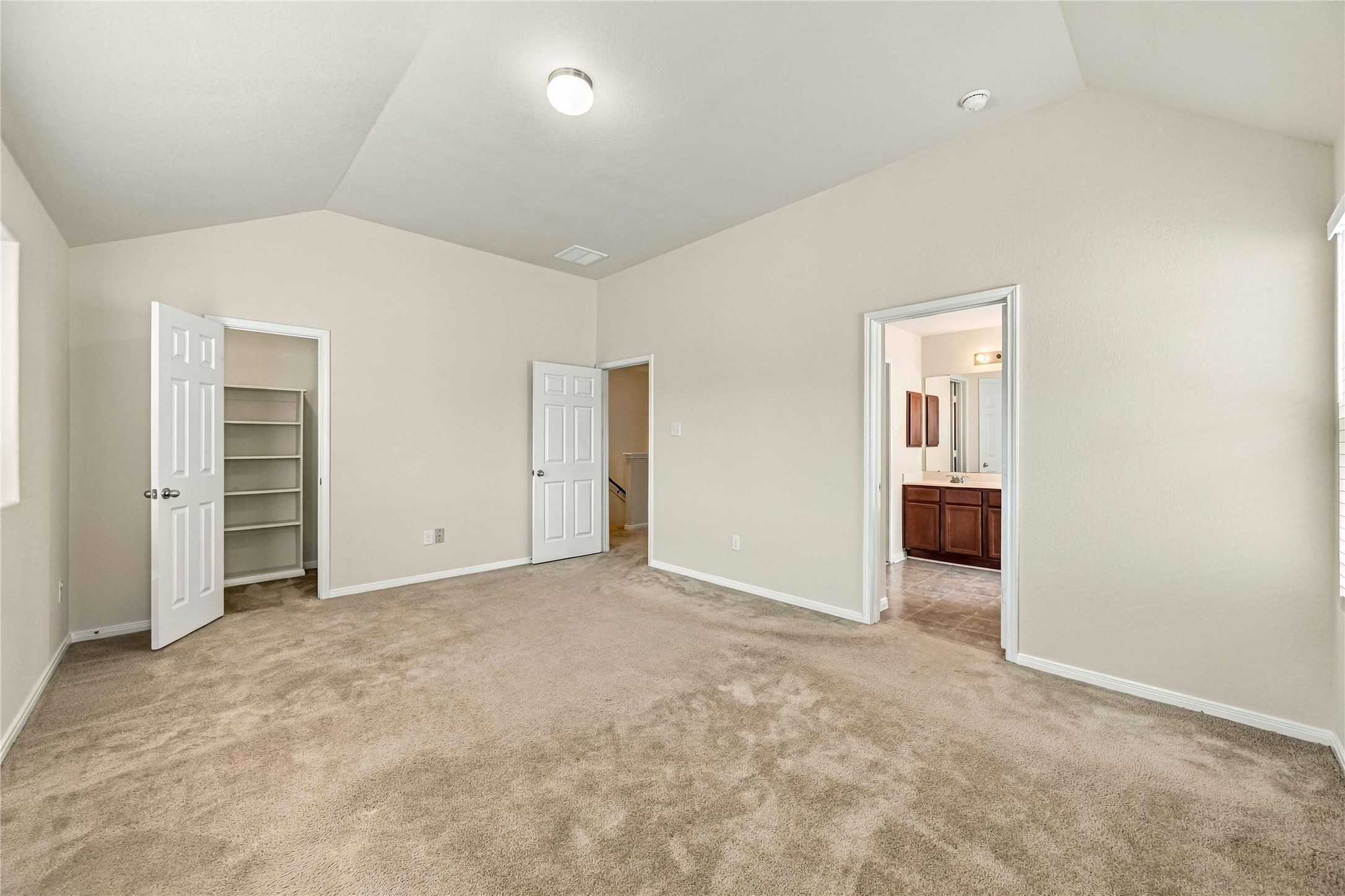 7402 Fox Cove Trail Property Photo 19