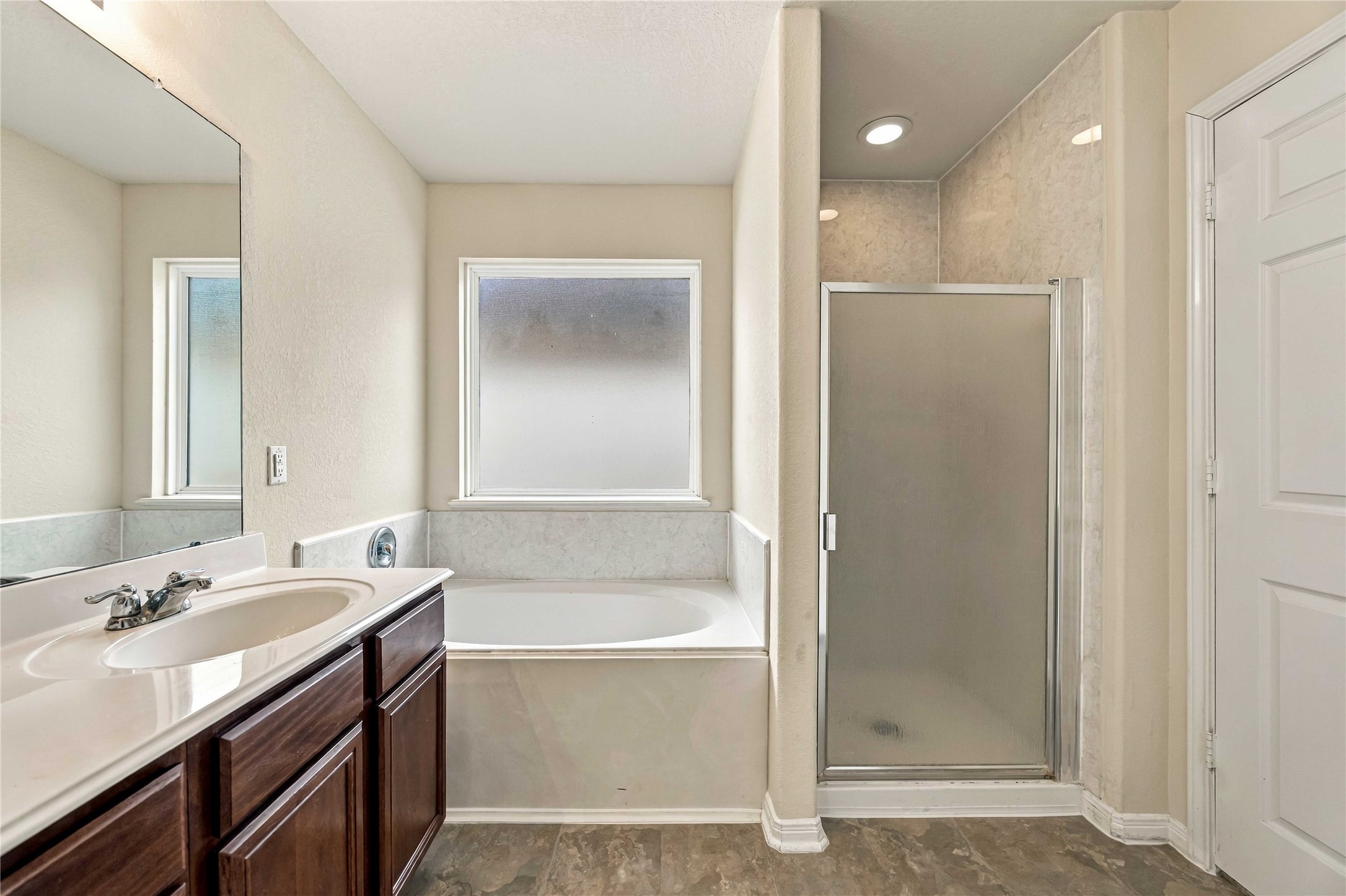 7402 Fox Cove Trail Property Photo 21