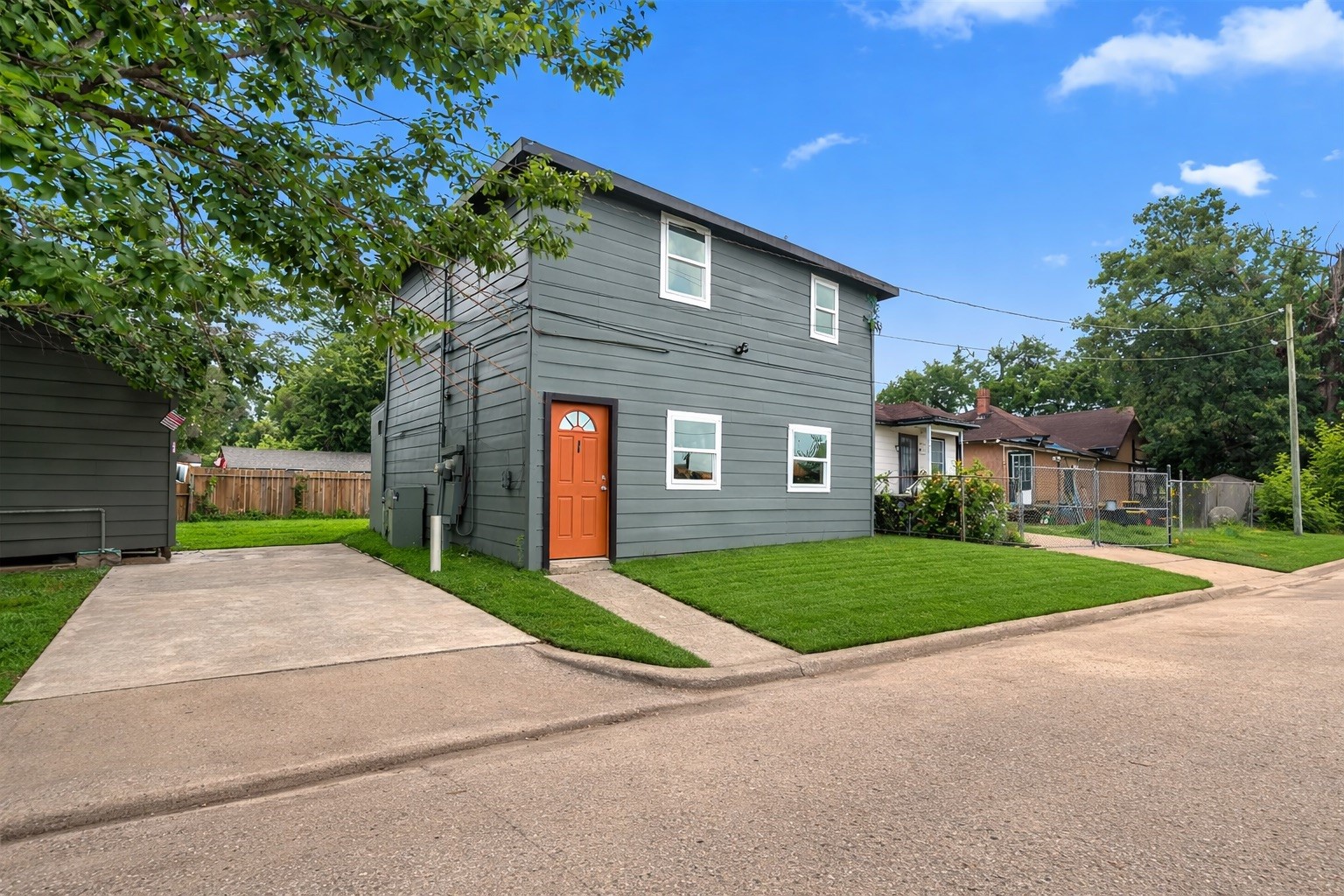 6602 Avenue R Property Photo 1