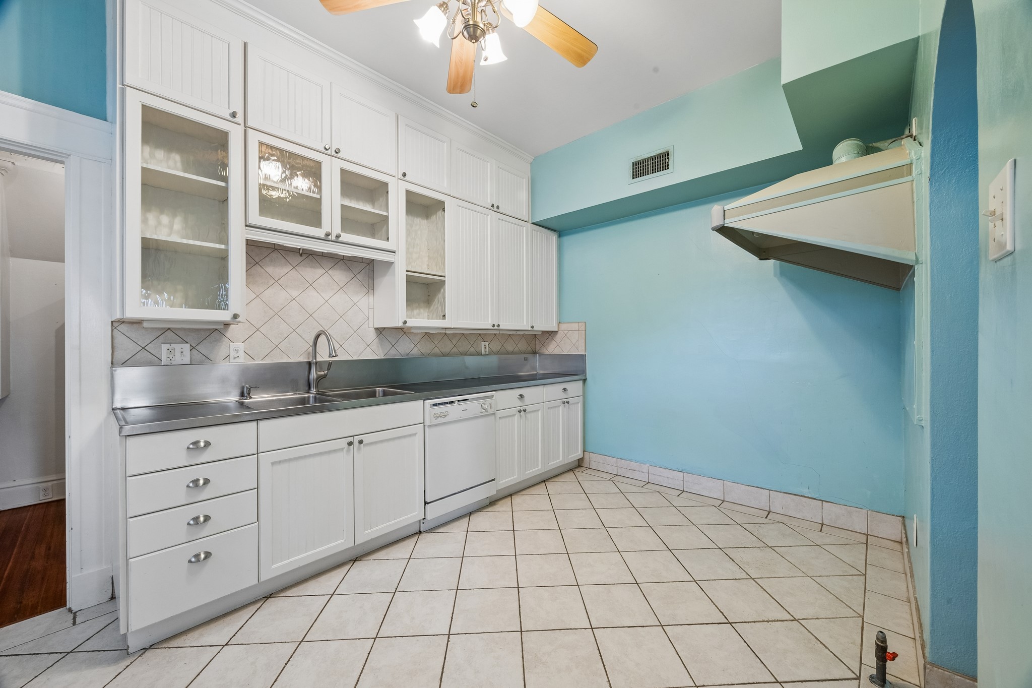 2603 Avenue O Property Photo 11