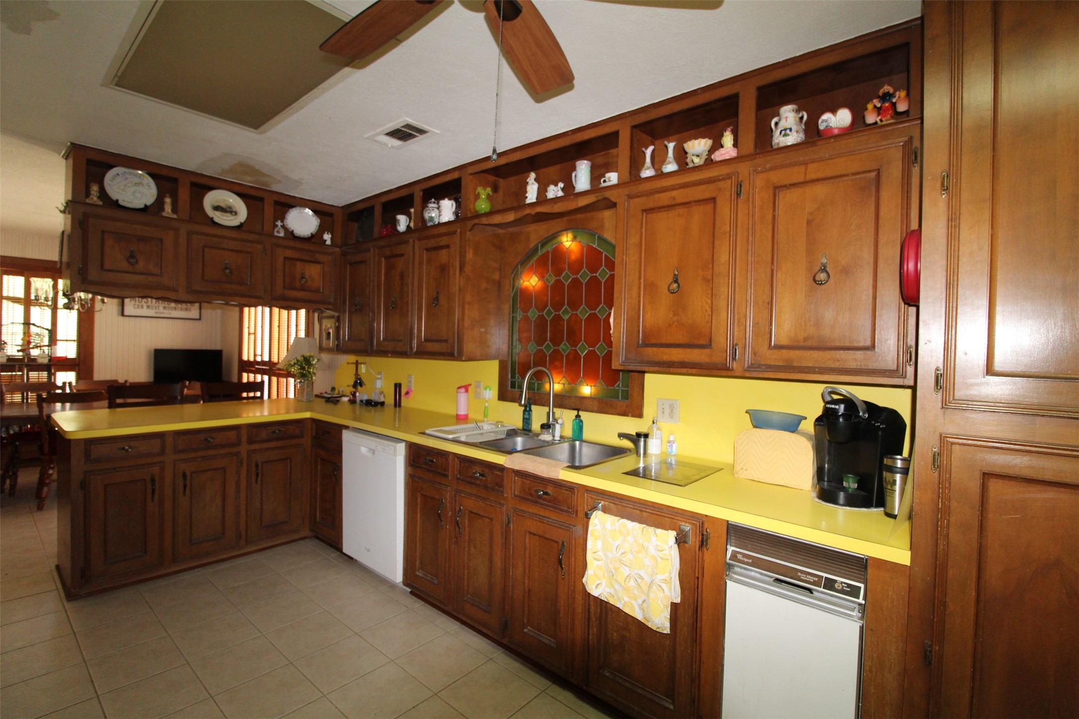 32226 Divot Drive Property Photo 9