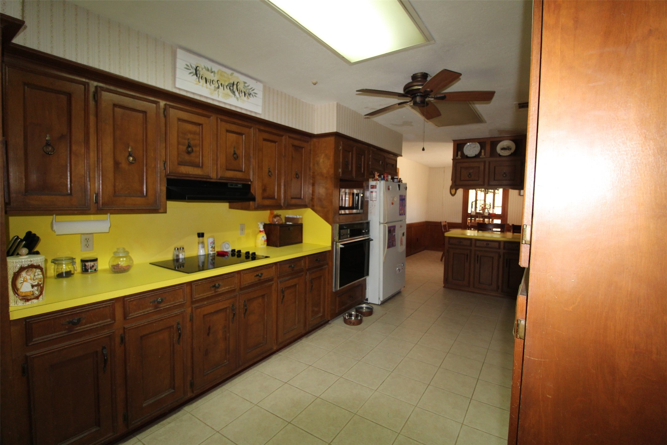 32226 Divot Drive Property Photo 12