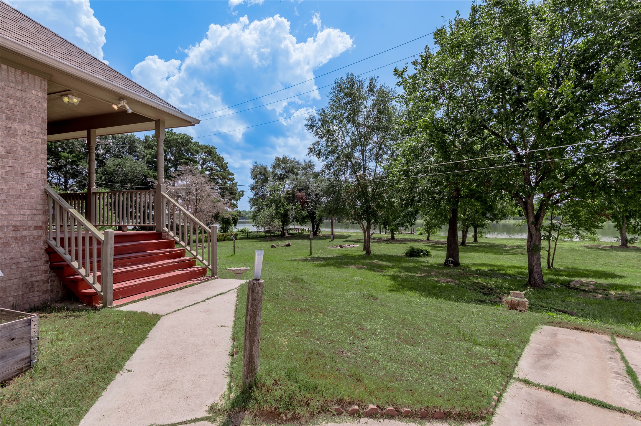 206 Lake Front Drive Property Photo 36