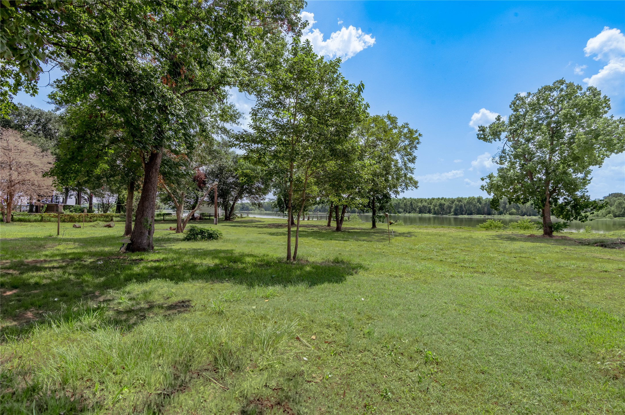 206 Lake Front Drive Property Photo 39