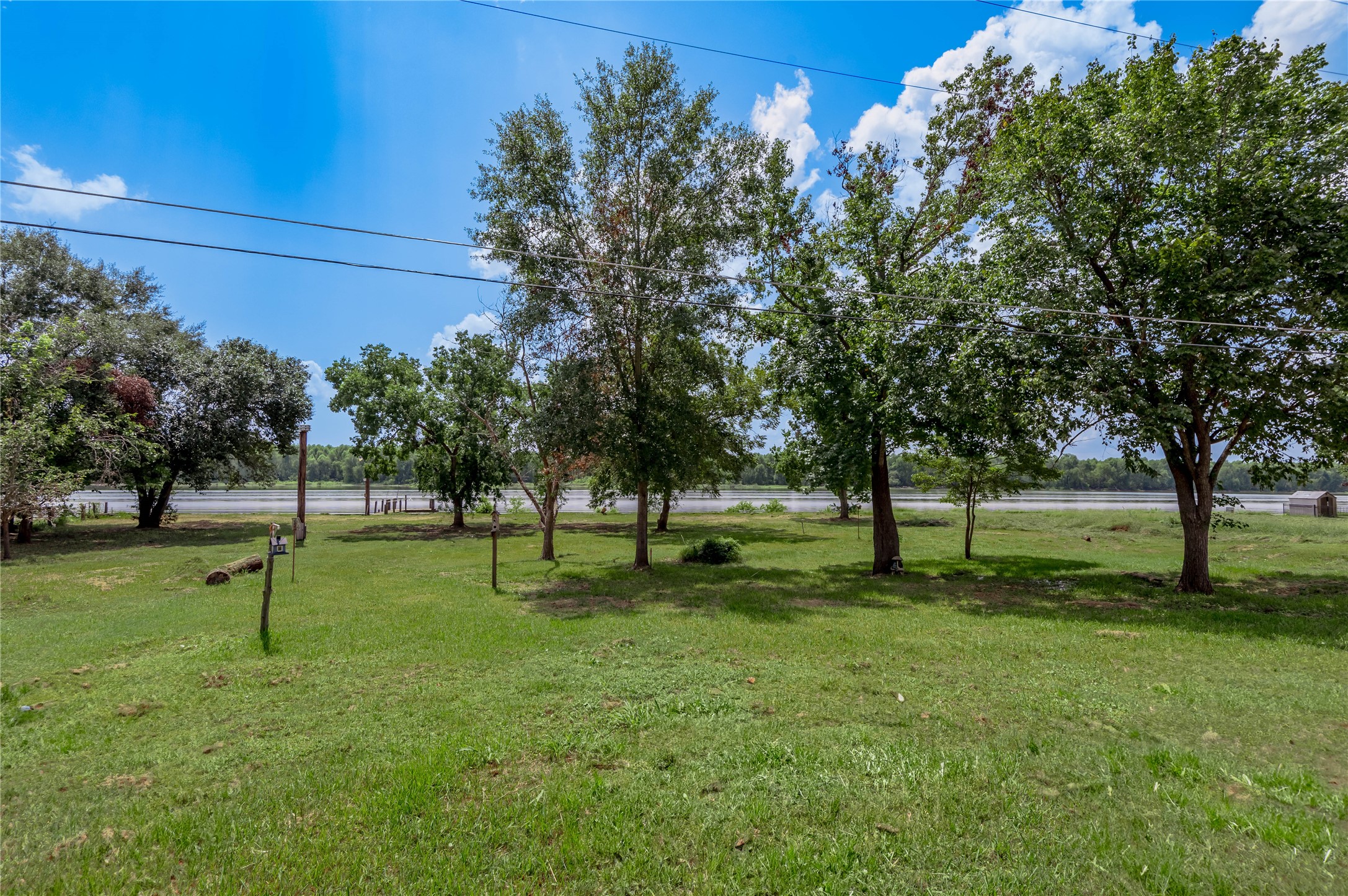 206 Lake Front Drive Property Photo 40
