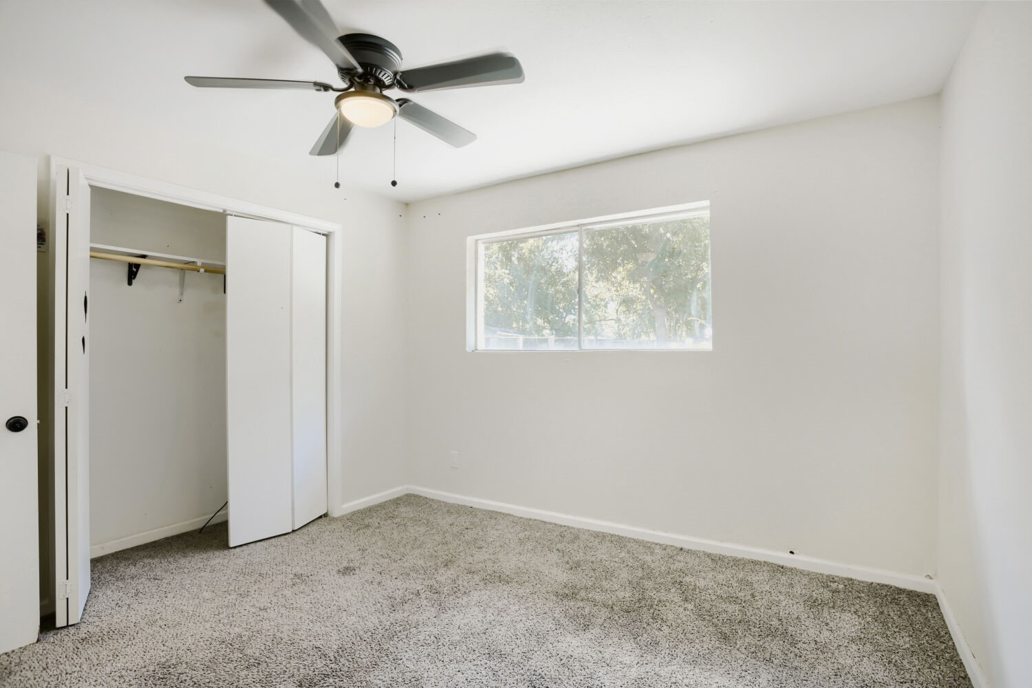 5207 Castlecreek Lane Property Photo 14