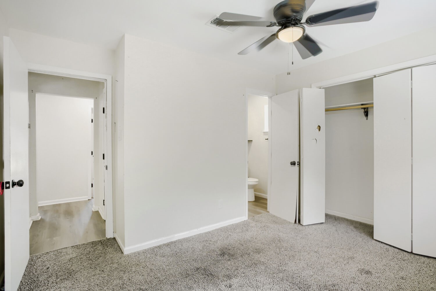 5207 Castlecreek Lane Property Photo 15