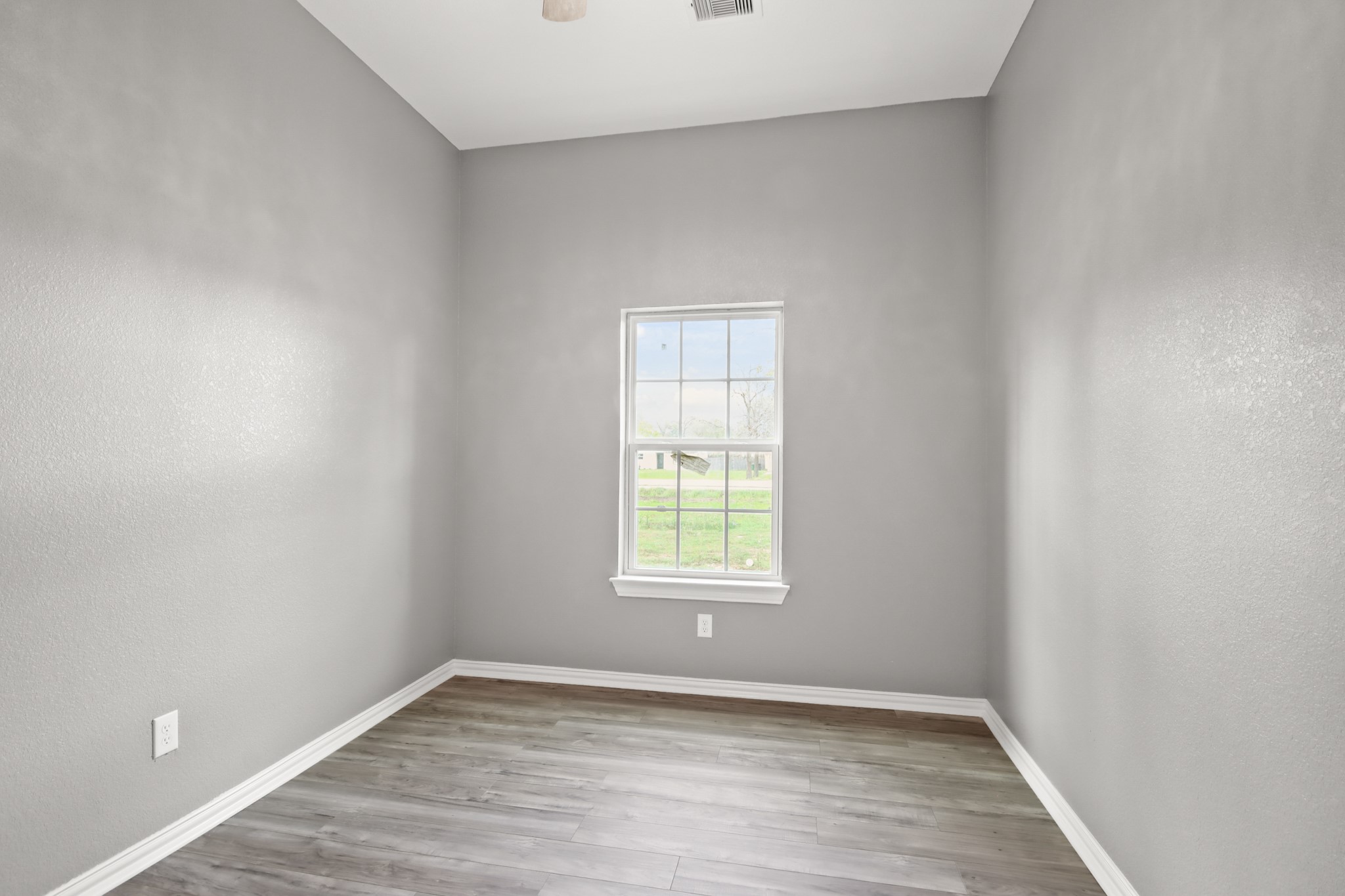 535 Corydon Drive Property Photo 24