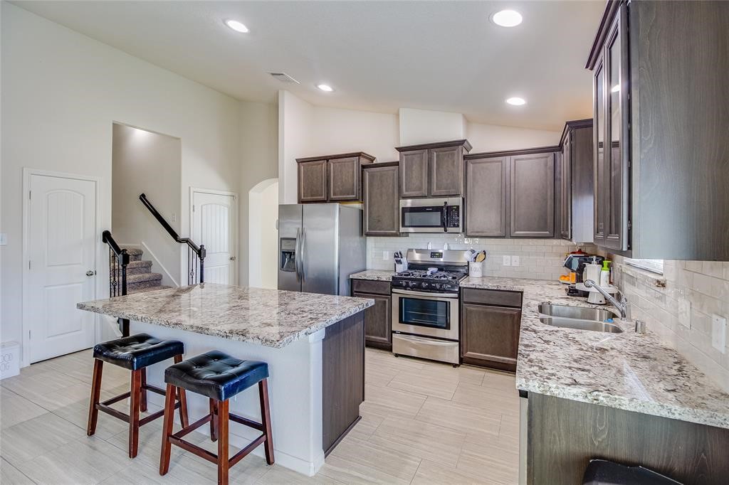 6230 Mason Way Property Photo 4