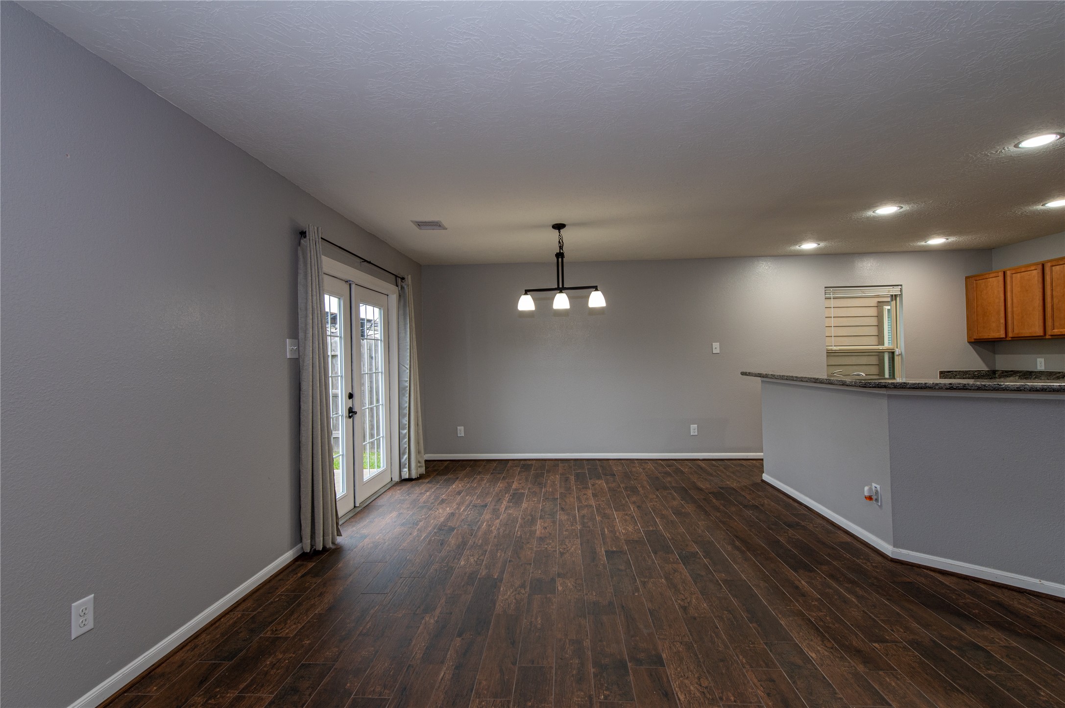 2562 Skyview Point Drive Property Photo 11