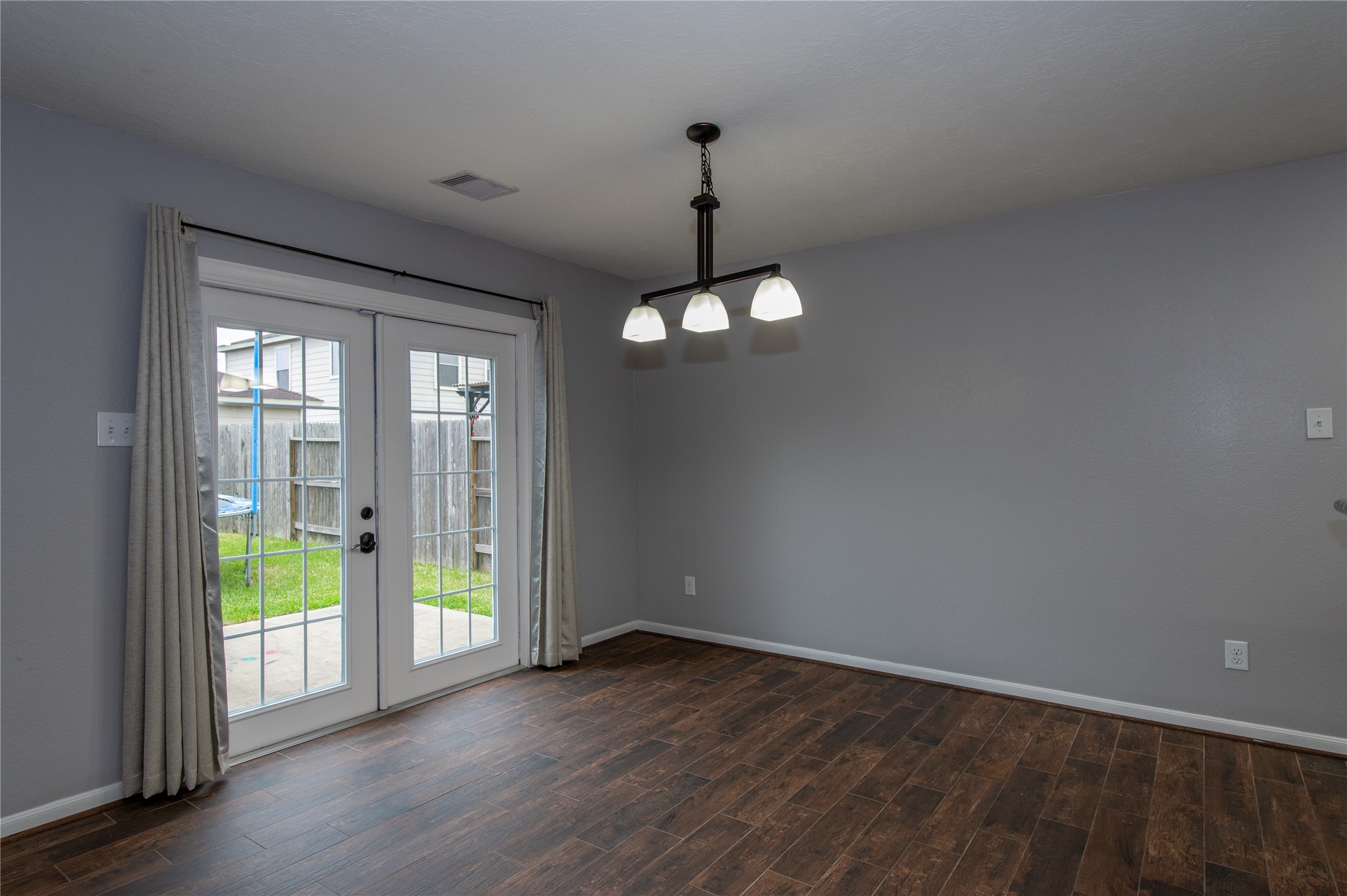 2562 Skyview Point Drive Property Photo 12