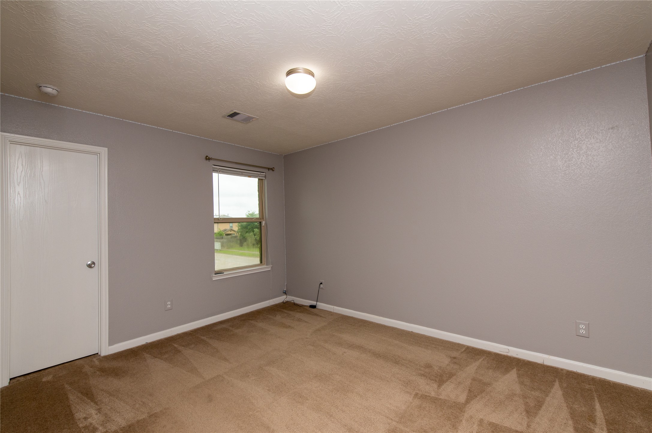 2562 Skyview Point Drive Property Photo 19