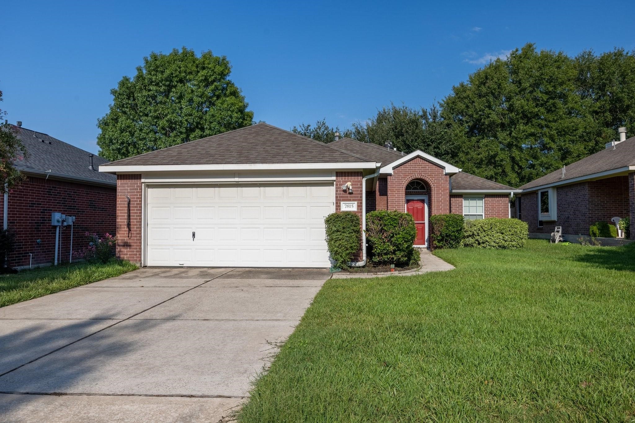 7815 Mary Katheryns Crossing Property Photo 1