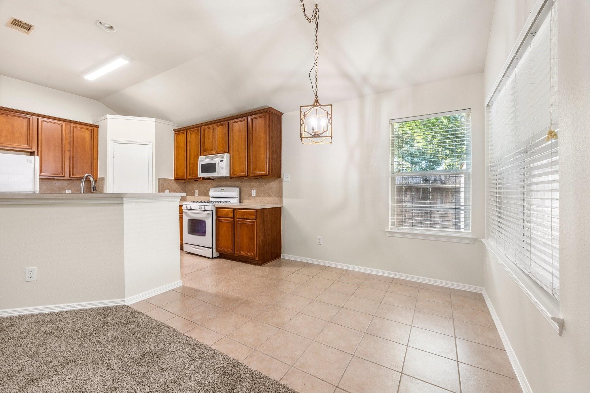7815 Mary Katheryns Crossing Property Photo 10