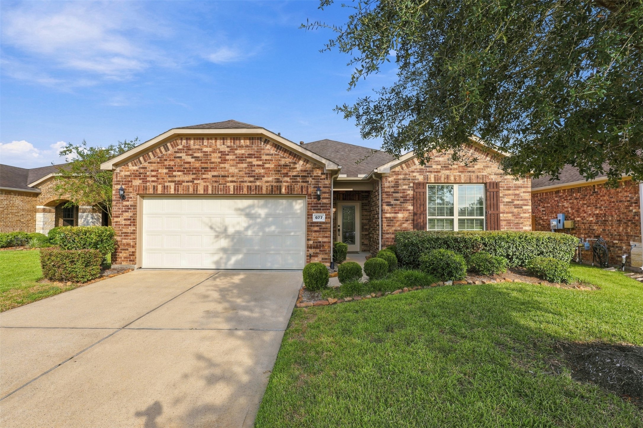 677 Tenuta Lane Property Photo 1