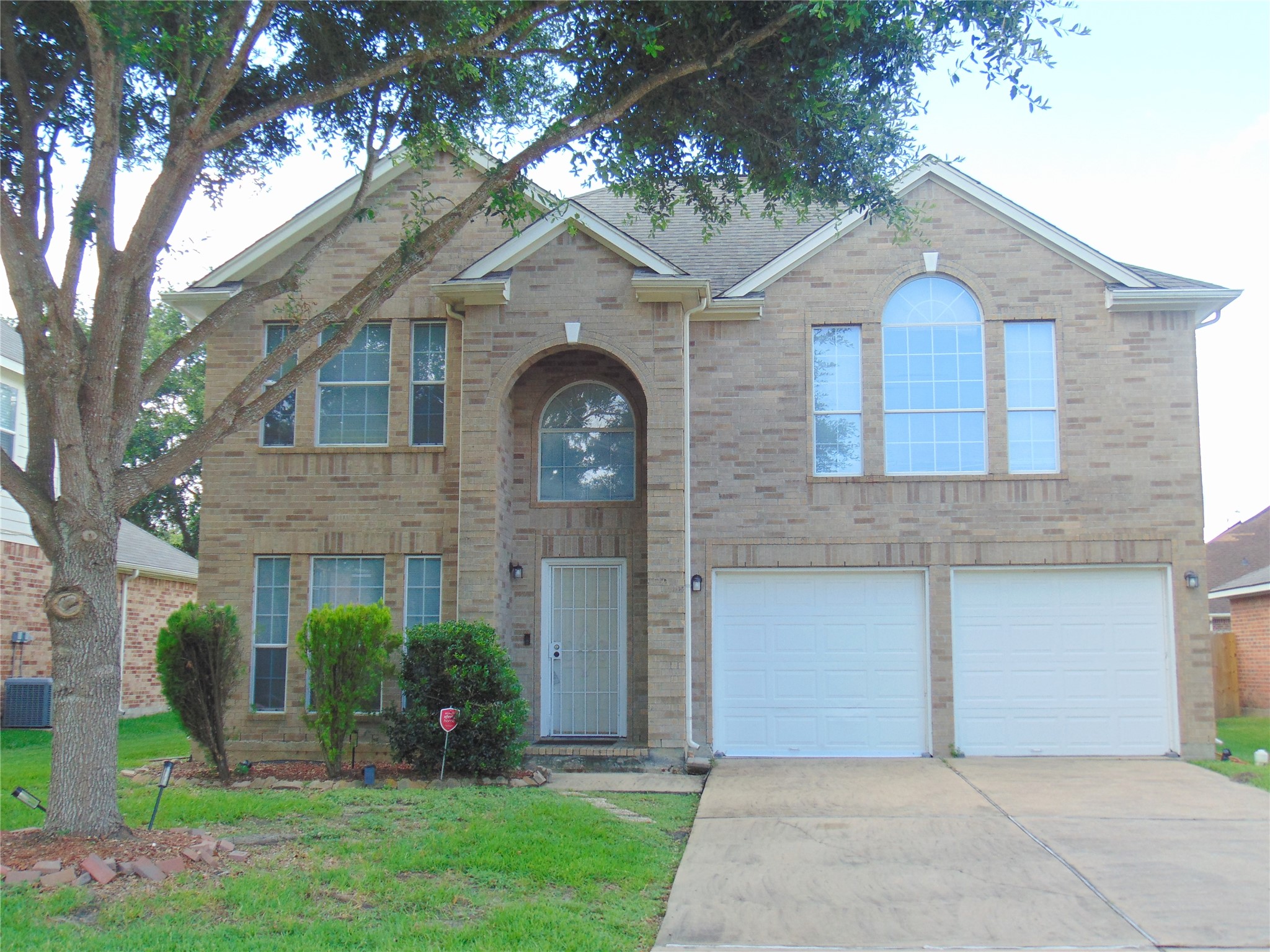 1319 Magnolia Dale Drive Property Photo