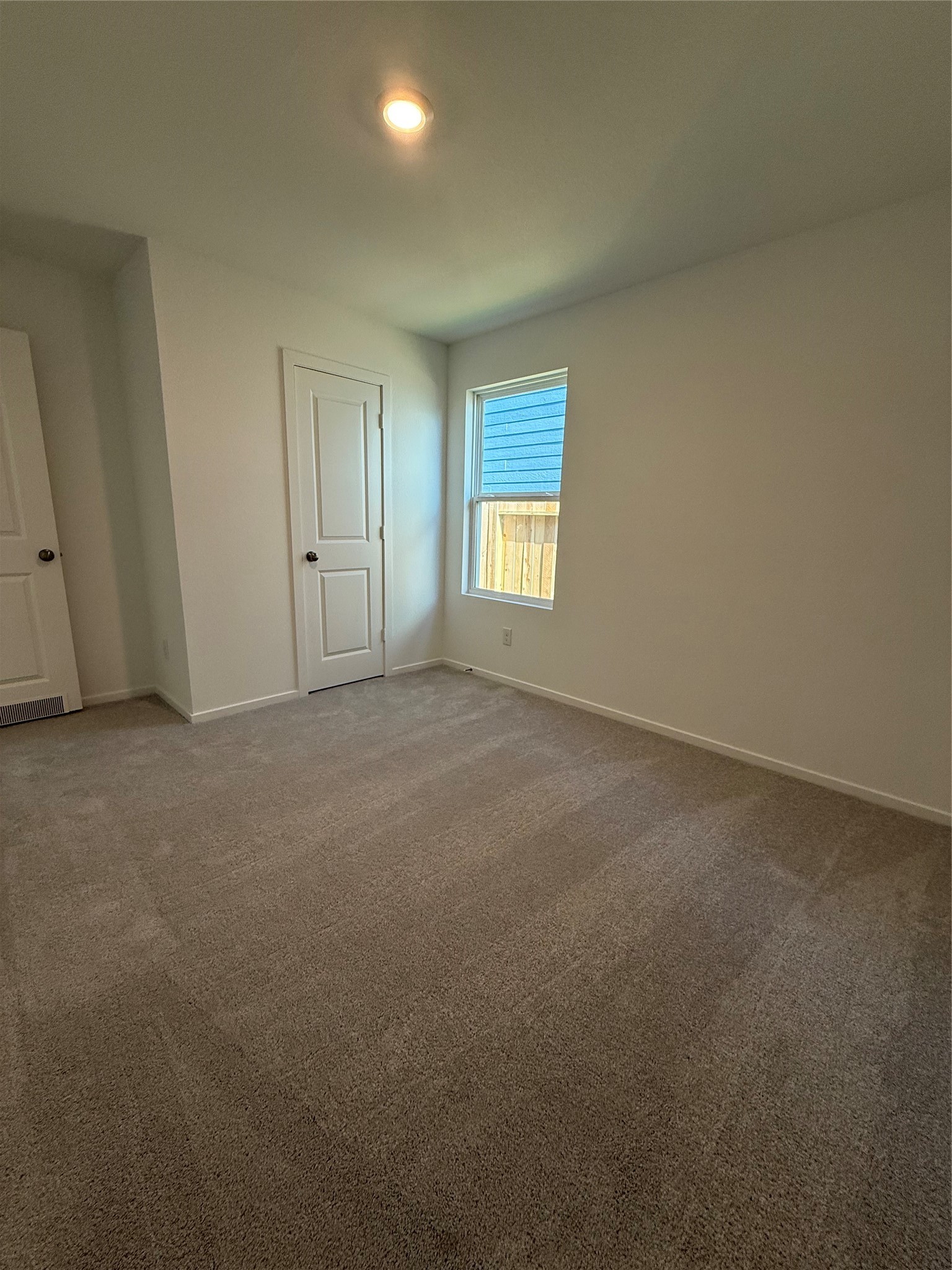 16262 Bergara Bend Drive Property Photo 2