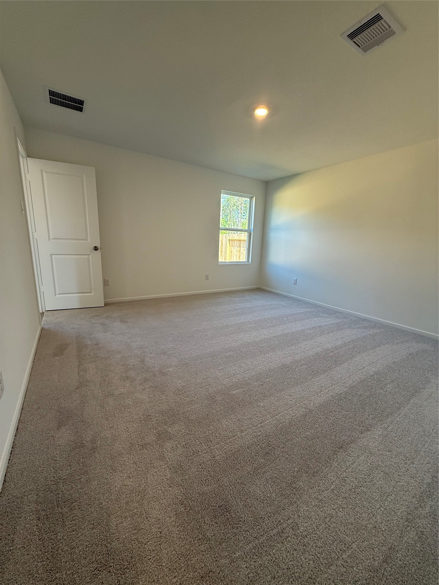 16262 Bergara Bend Drive Property Photo 6