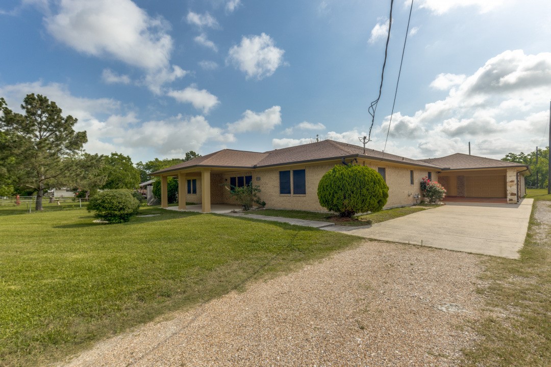 5718 Sheppard Road Property Photo 1