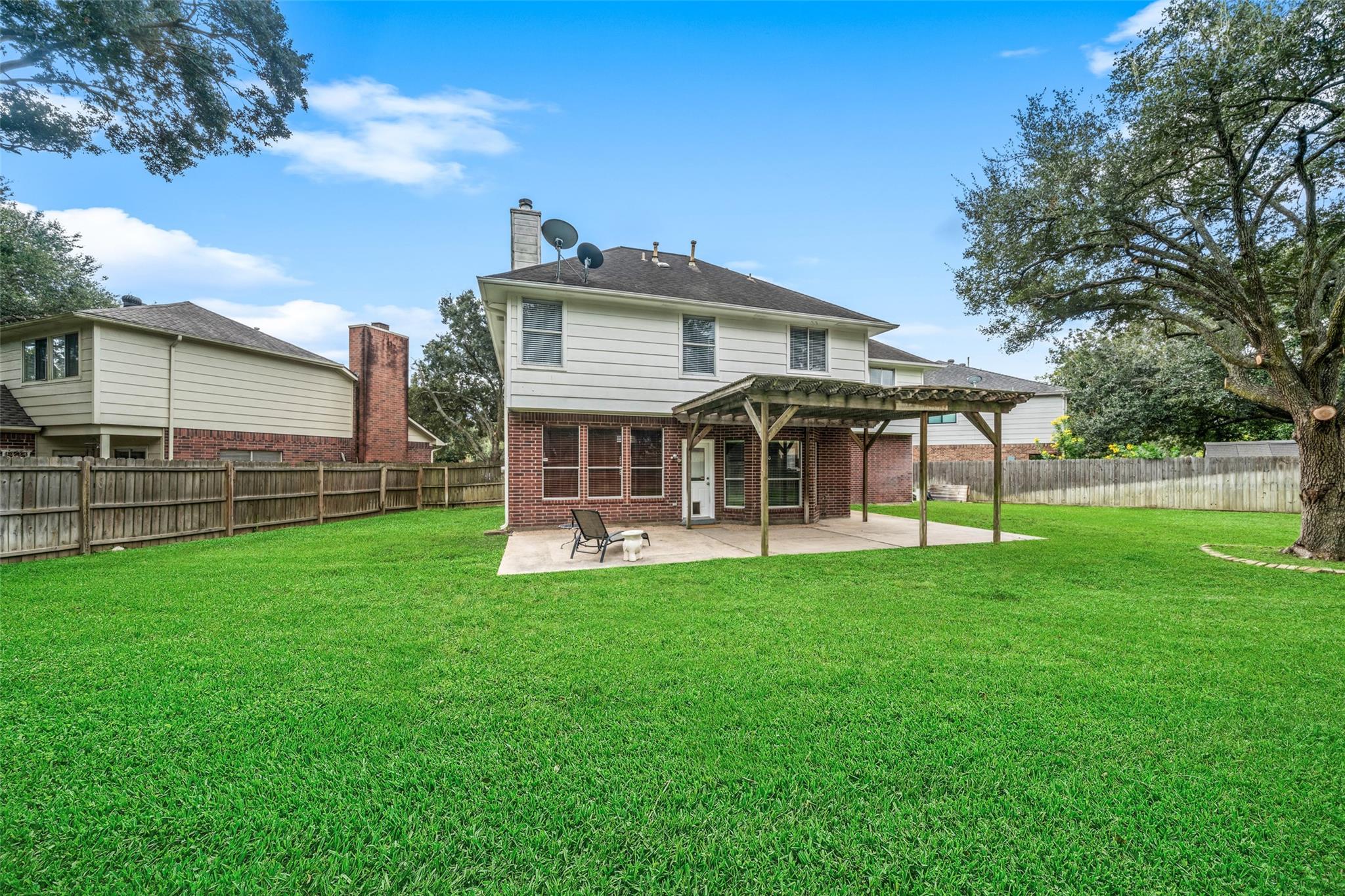 21650 Westcliffe Falls Drive Property Photo 4