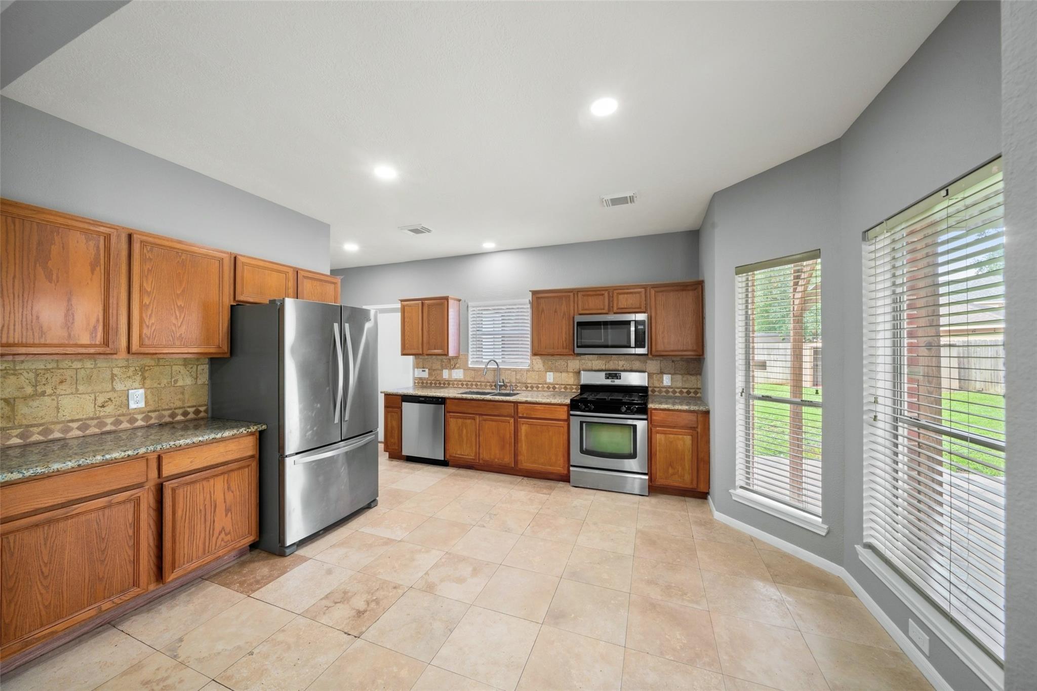 21650 Westcliffe Falls Drive Property Photo 14