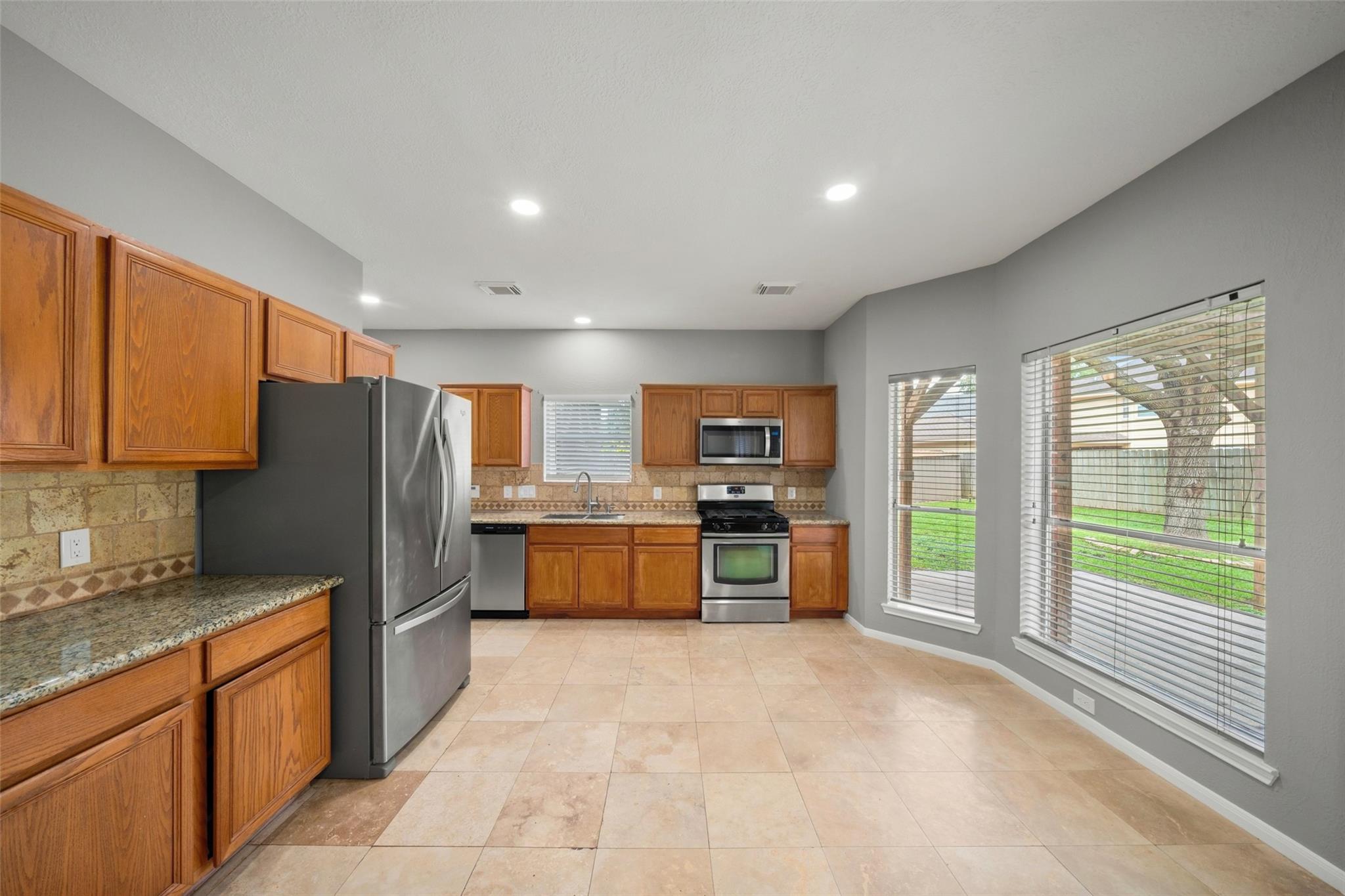 21650 Westcliffe Falls Drive Property Photo 15