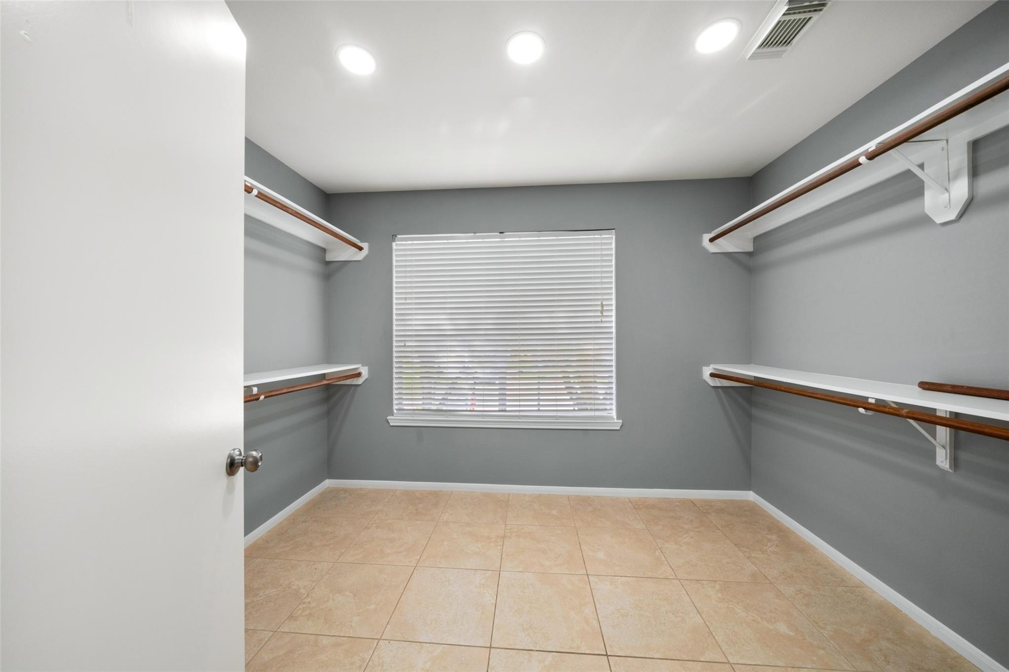 21650 Westcliffe Falls Drive Property Photo 33
