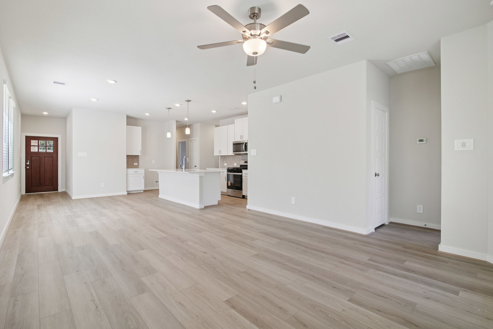 5525 Madden Lane Property Photo 13