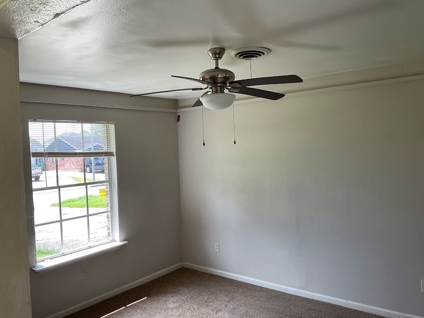 406 Wisteria Street Property Photo 8