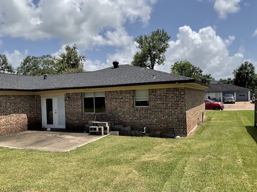 406 Wisteria Street Property Photo 16