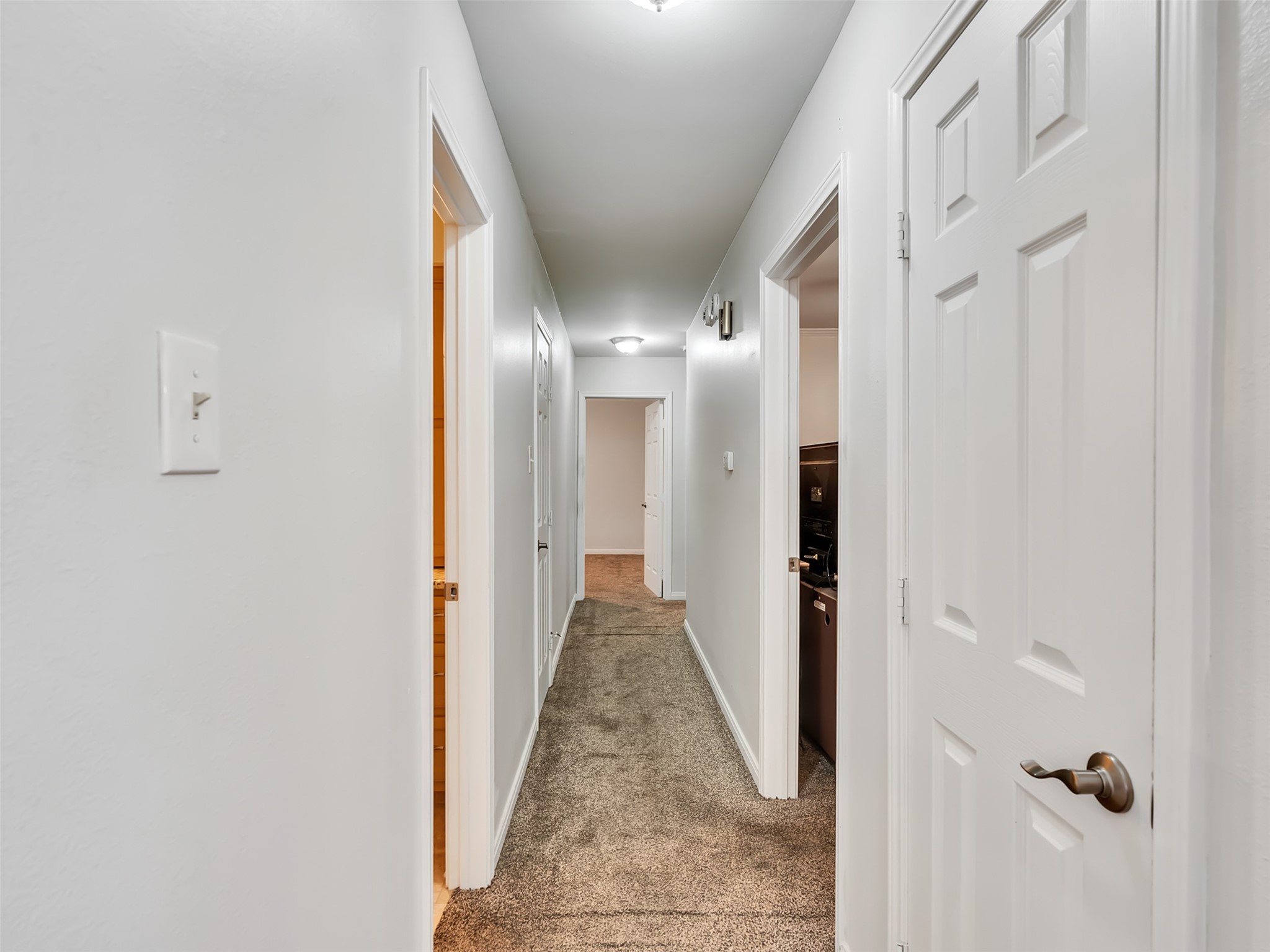 3017 Inwood Drive Property Photo 26