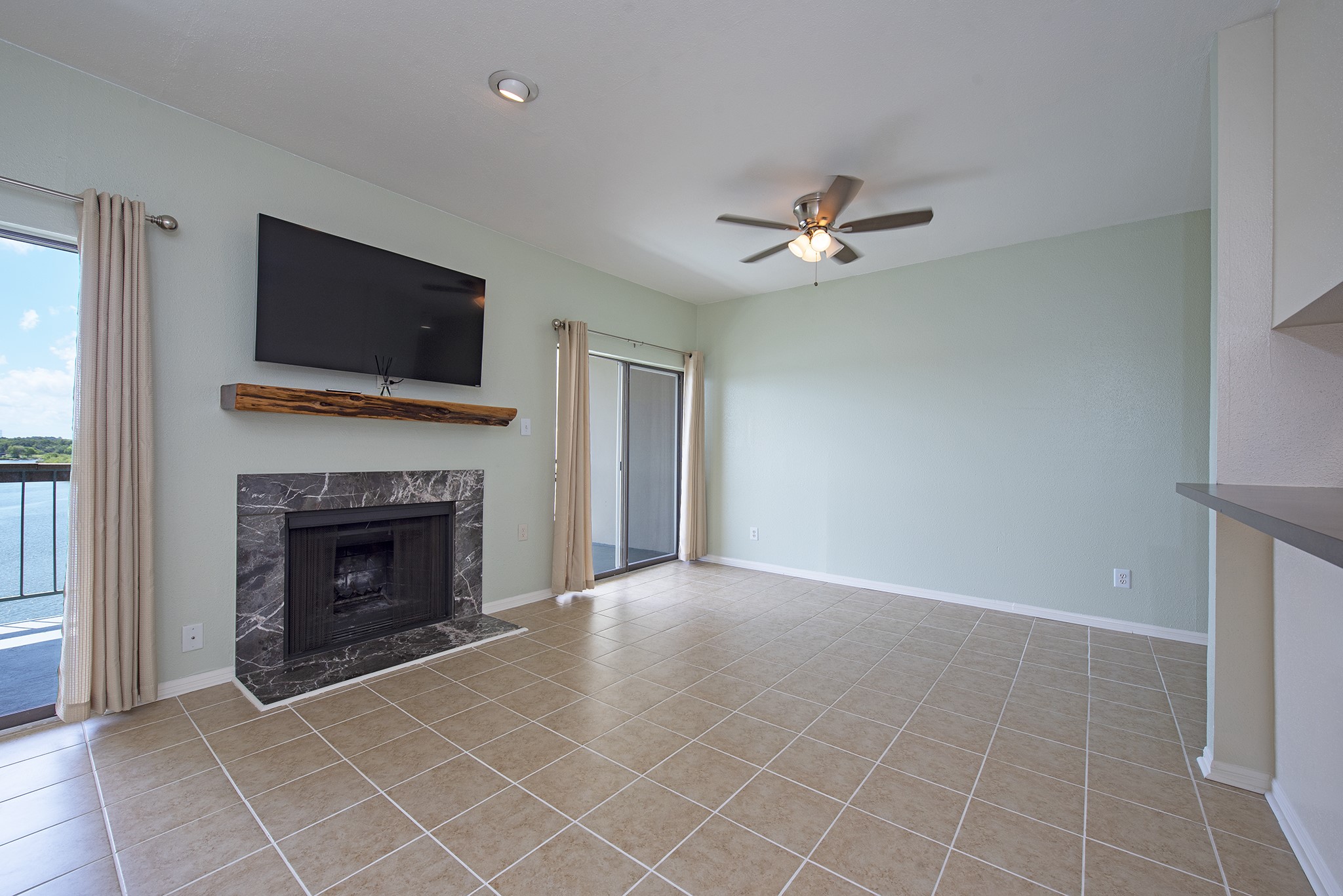 18809 Egret Bay Boulevard 127 Property Photo 14
