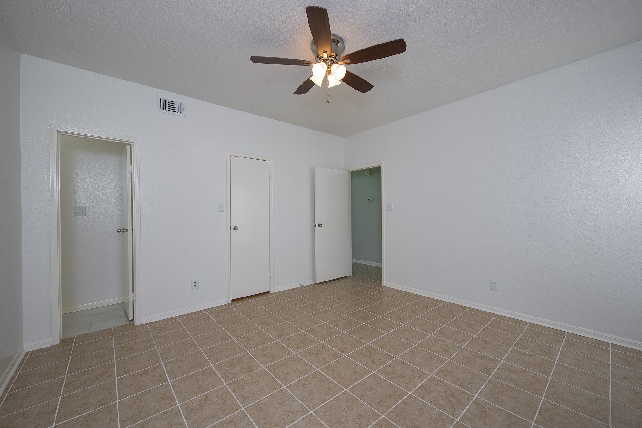 18809 Egret Bay Boulevard 127 Property Photo 30