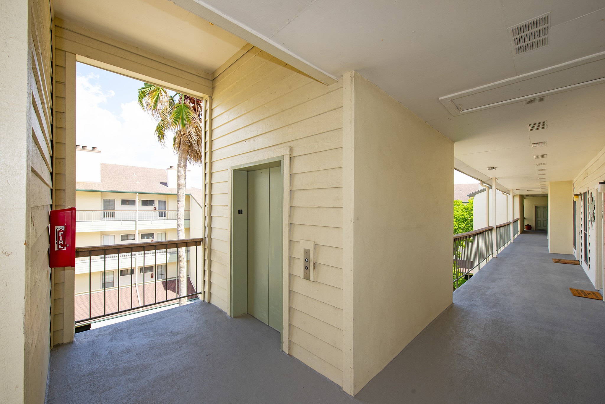 18809 Egret Bay Boulevard 127 Property Photo 38