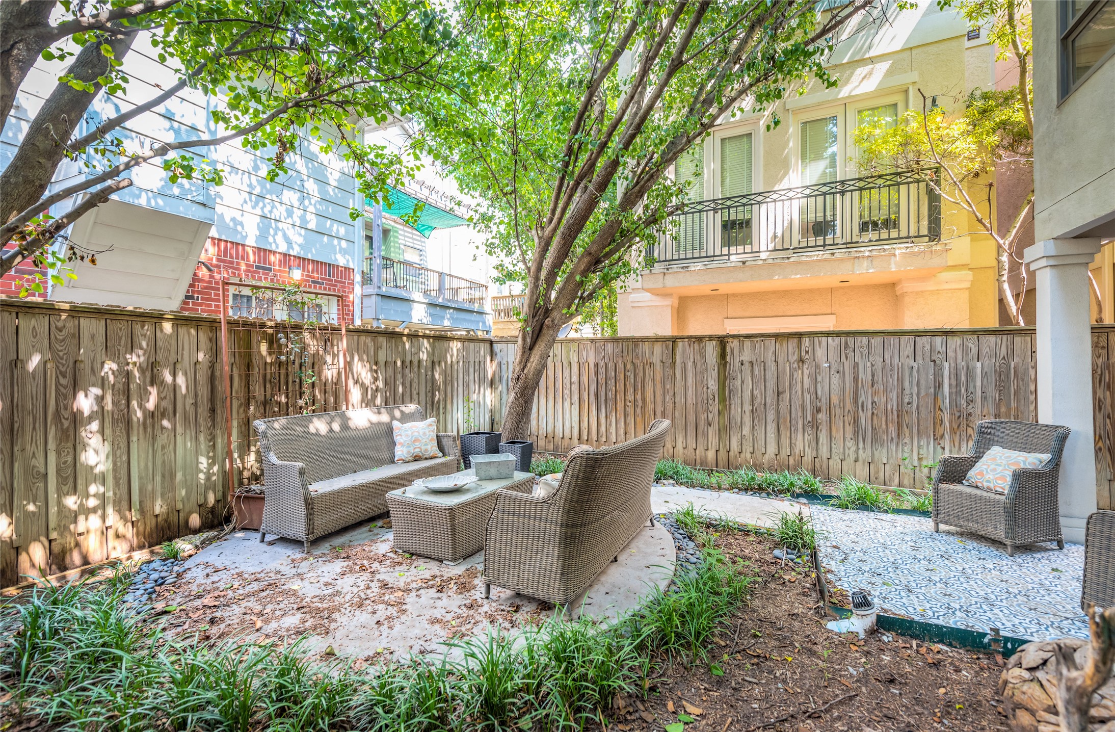 2108 Driscoll Street Property Photo 48