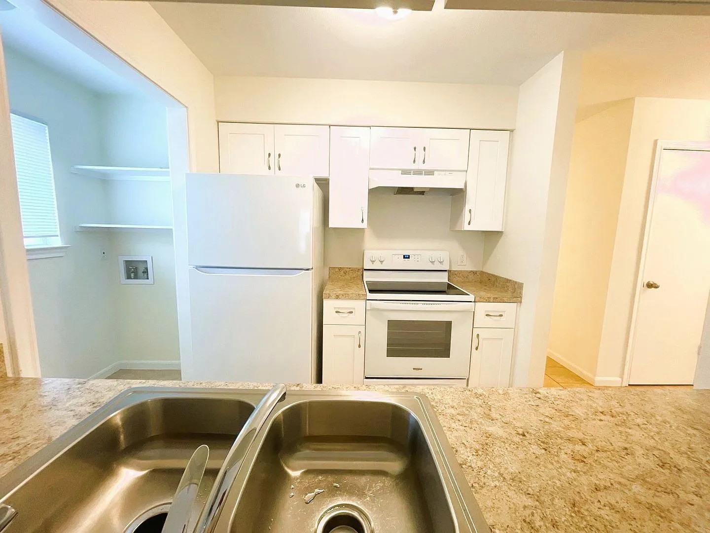 1307 Brenda Lane Property Photo 3