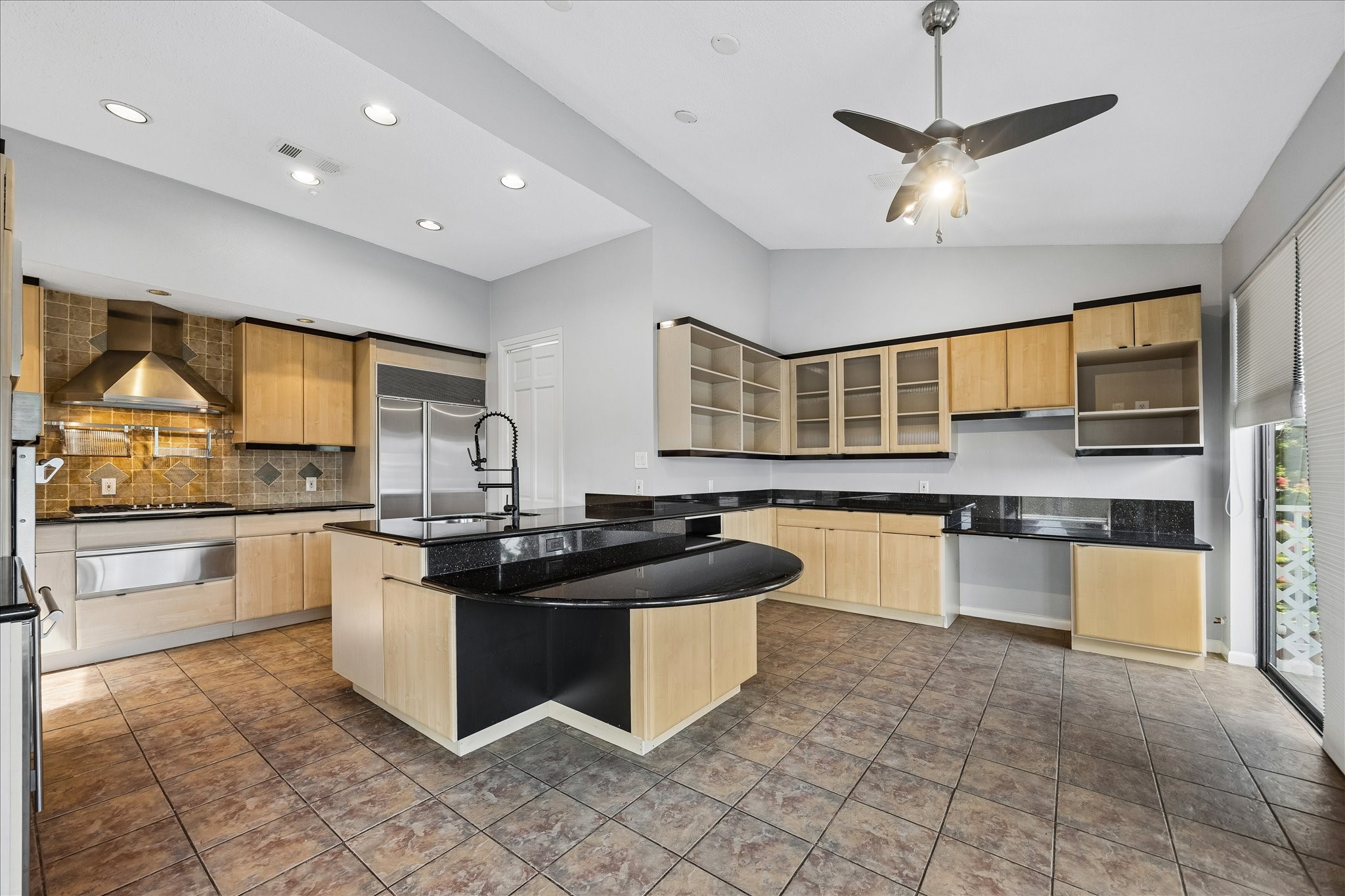 1605 Potomac Drive E Property Photo 13
